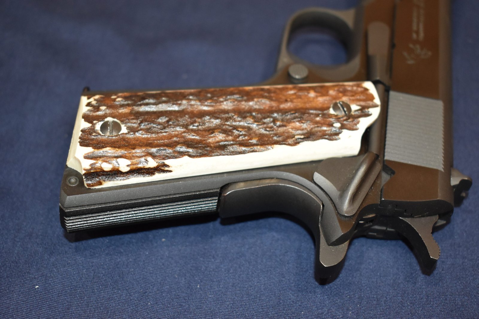 COLT 1911 FULL BARK COVERAGE ELK STAG GRIPS 1911ES5 - Image 6