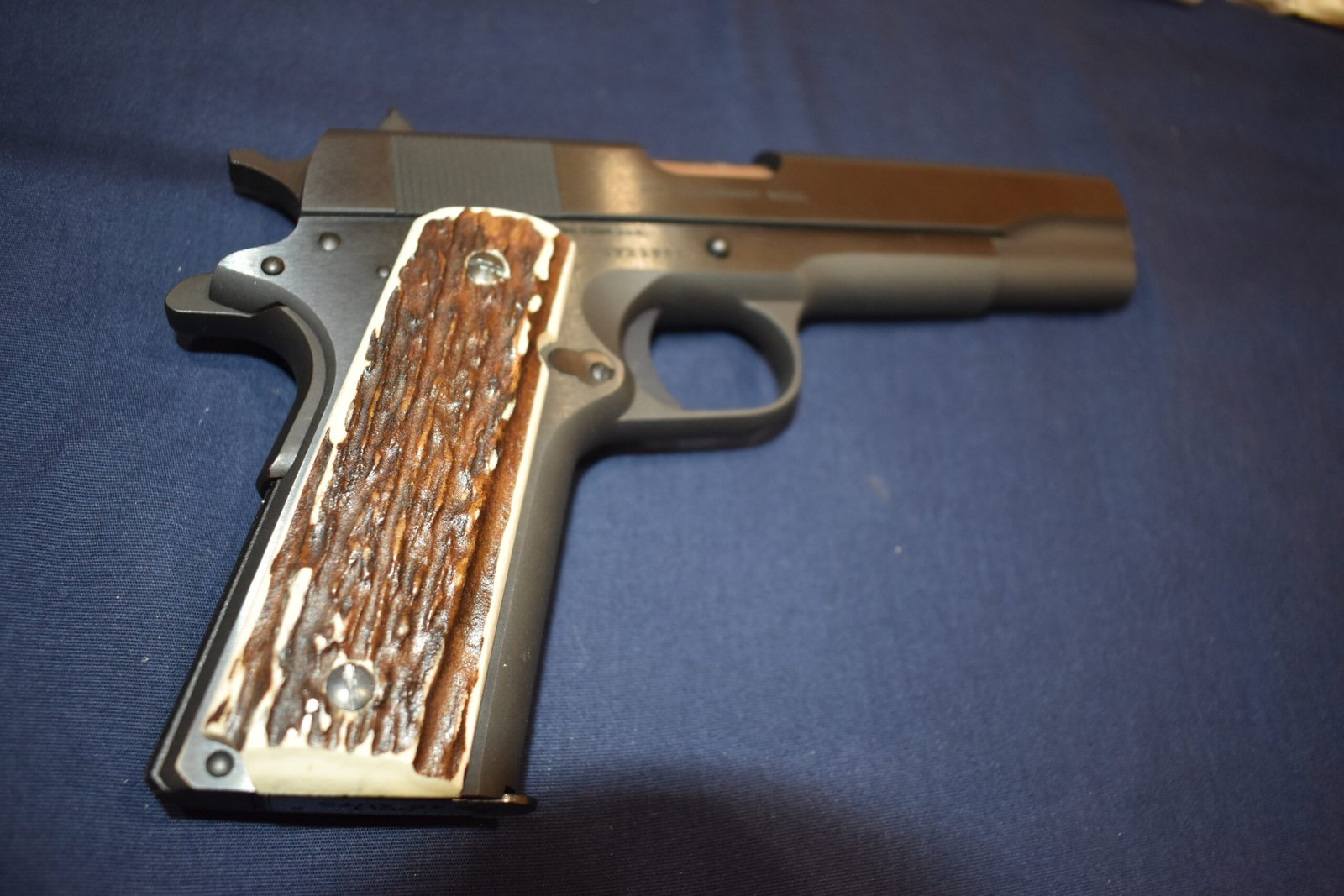 COLT 1911 FULL BARK COVERAGE ELK STAG GRIPS 1911ES5 - Image 8