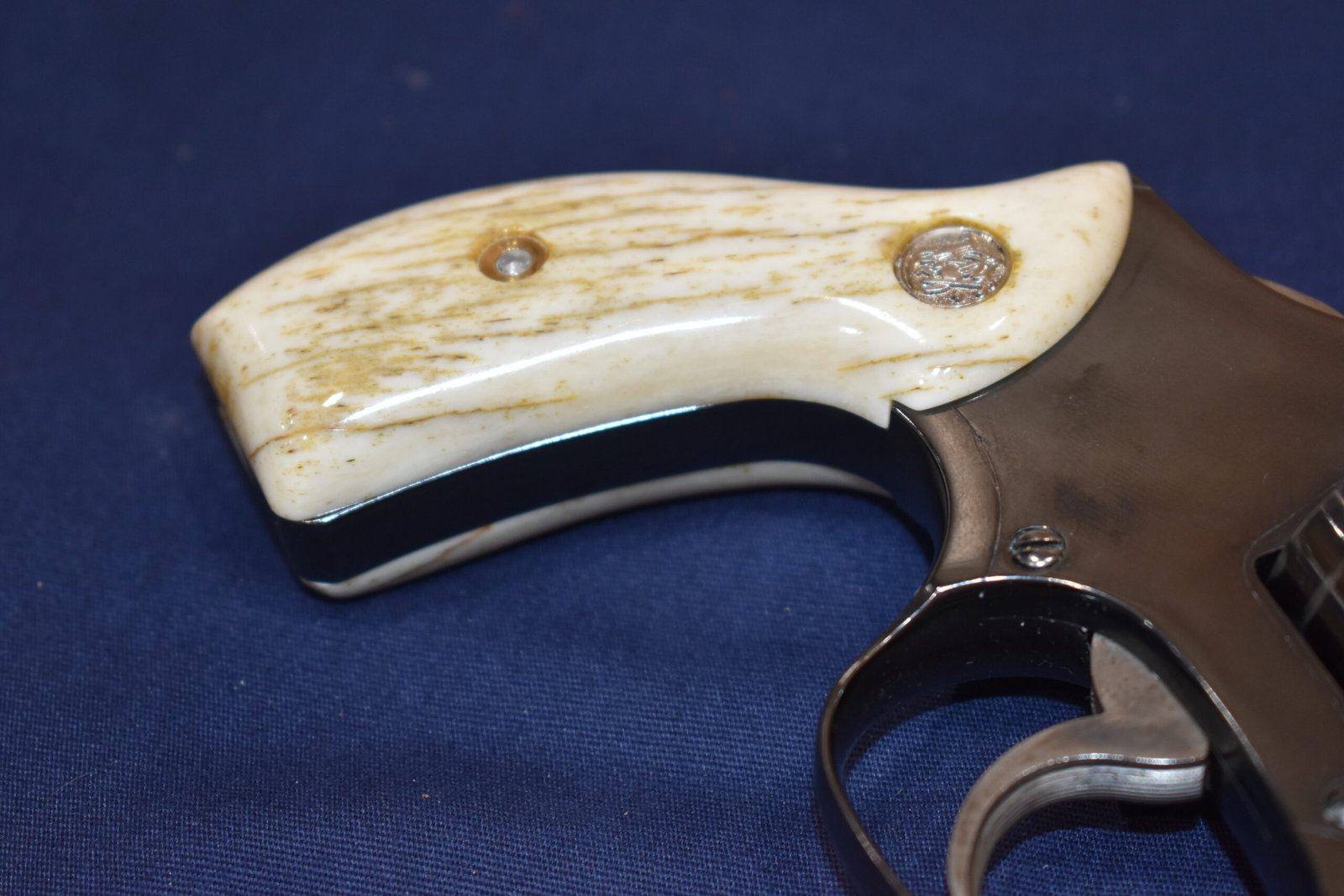 SMITH & WESSON J FRAME PREMIUM GRADE GIRAFFE BONE GRIPS JRBGB19 - Image 13