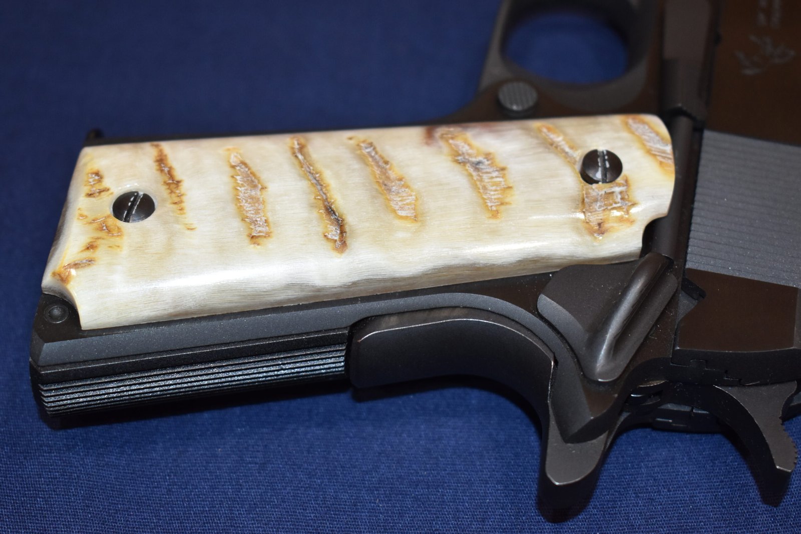 COLT 1911 RAMS HORN GRIPS 1911RH21 - Image 6