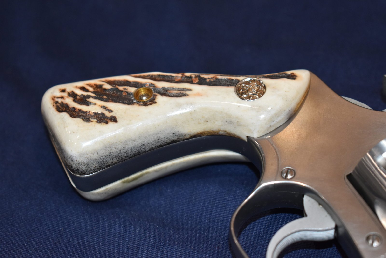 SMITH & WESSON J FRAME SQUARE BUTT STAG GRIPS JSQS12 - Image 13