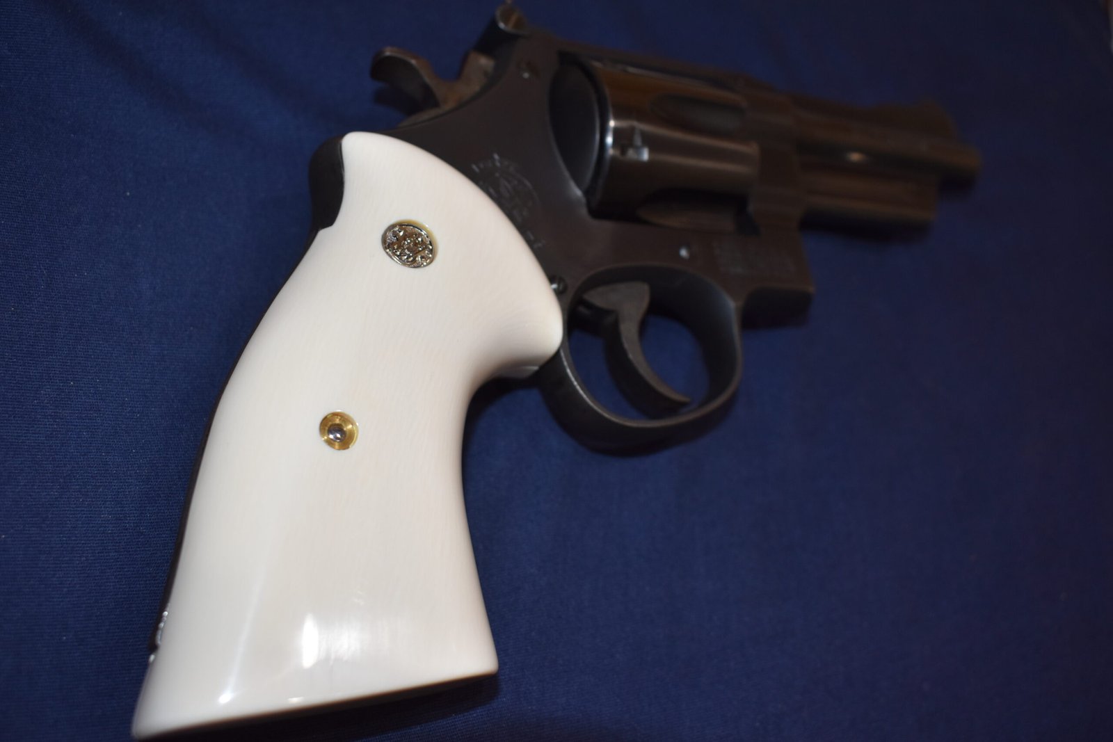 SMITH & WESSON N FRAME SQUARE BUTT TARGET IVORY GRIPS NSQTI1 OHIO SALES ONLY - Image 5