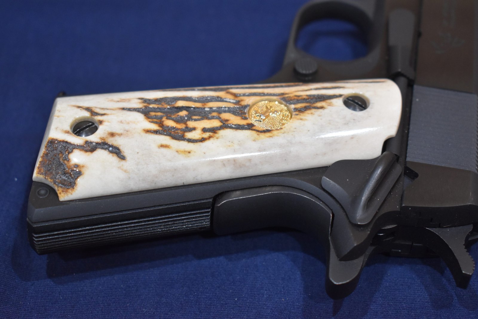 COLT 1911 VINTAGE SAMBAR STAG GRIPS 1911SS45 - Image 6