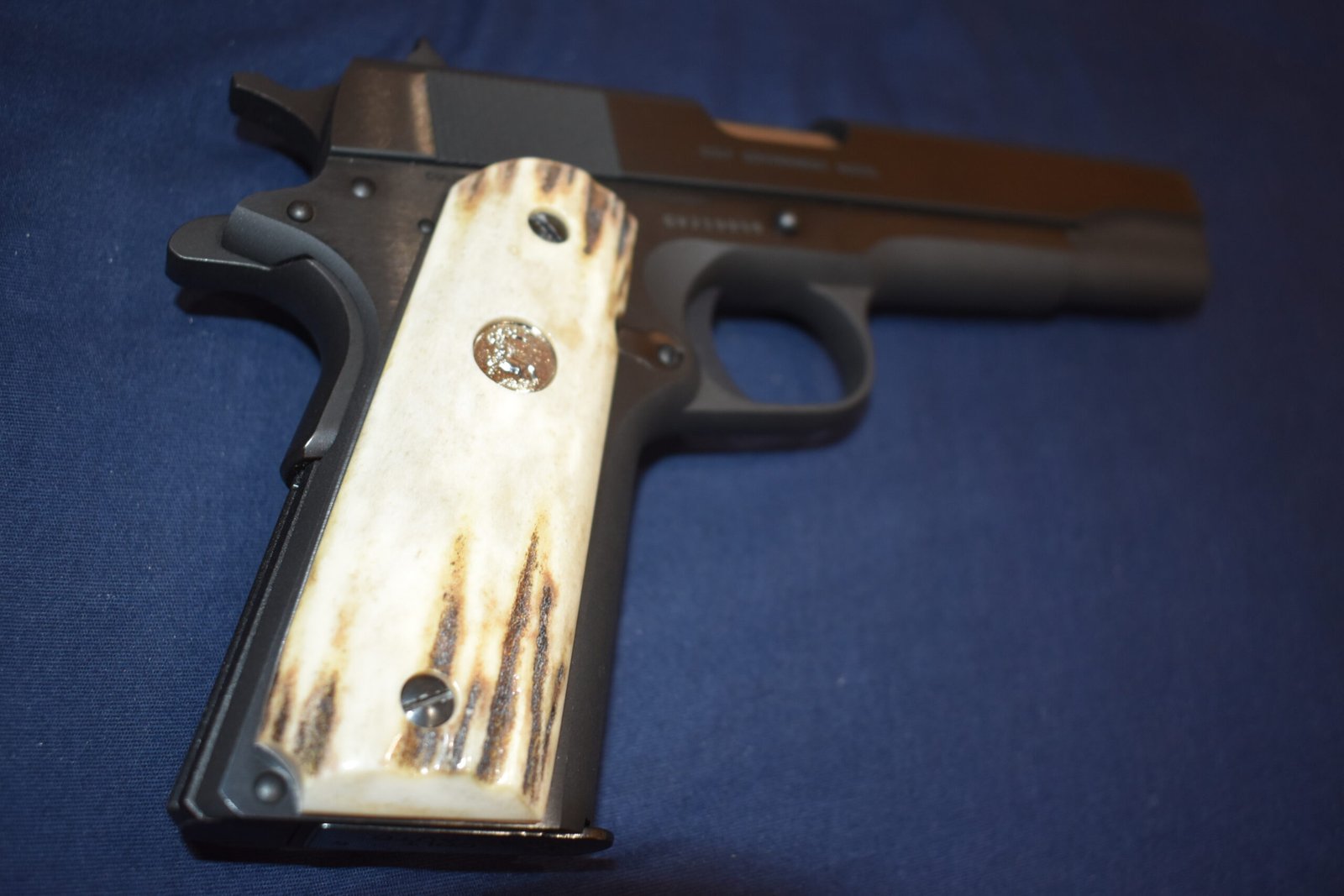 COLT 1911 SAMBAR STAG GRIPS 1911SS46 - Image 8