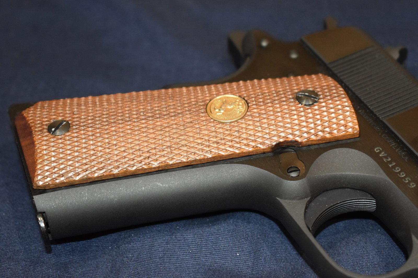 COLT 1911 CHECKERED WOOD GRIPS 1911W7 - Image 12