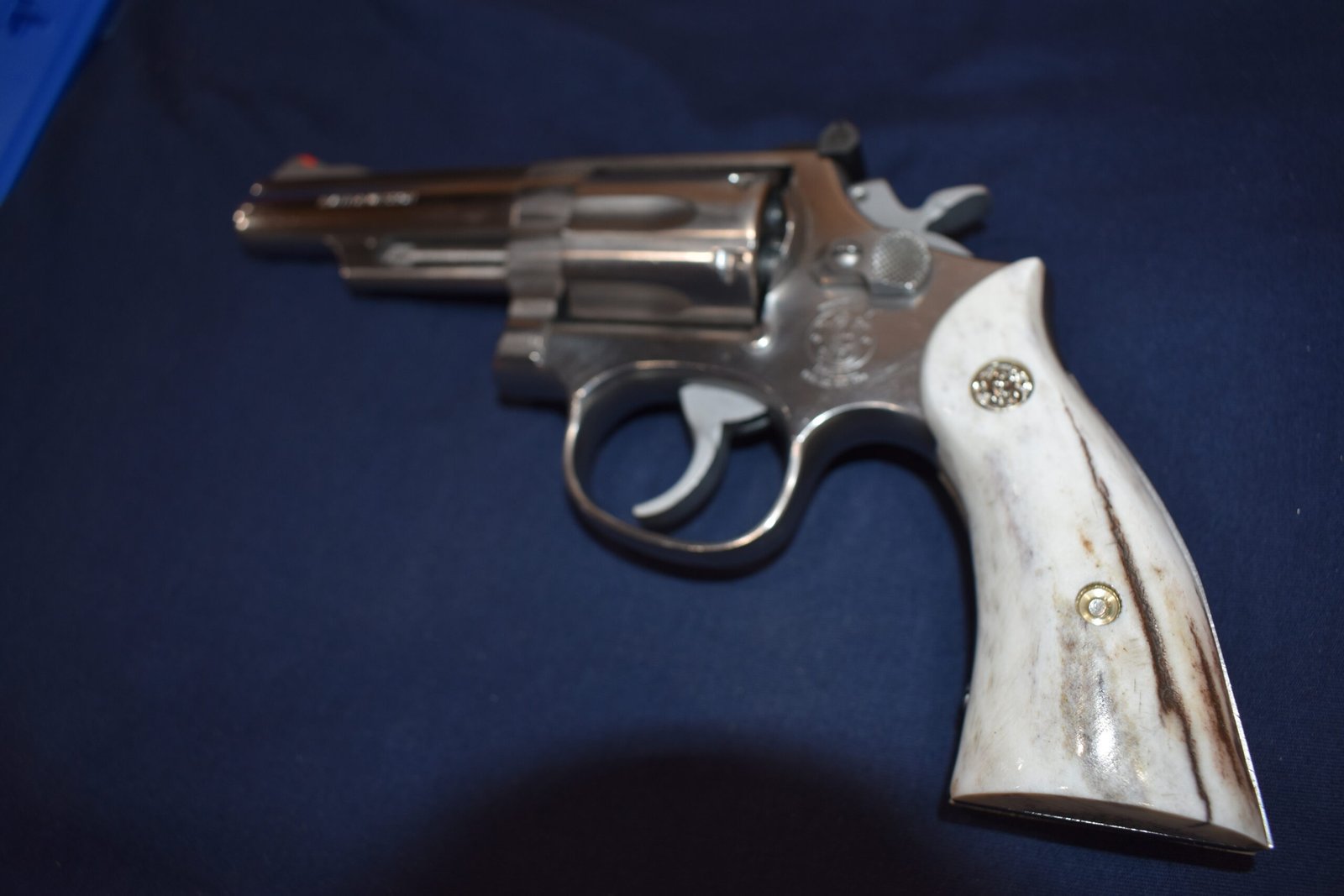 SMITH & WESSON K FRAME SQUARE BUTT SAMBAR STAG GRIPS KSQES2 - Image 5
