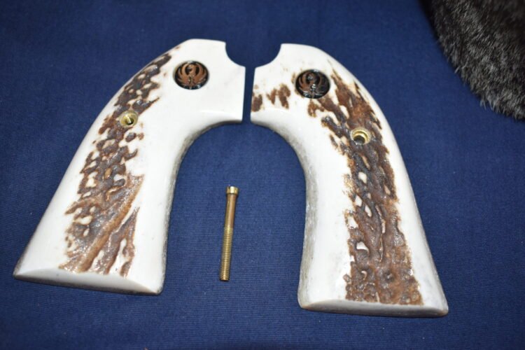 RUGER BISLEY ELK STAG GRIPS RBES2