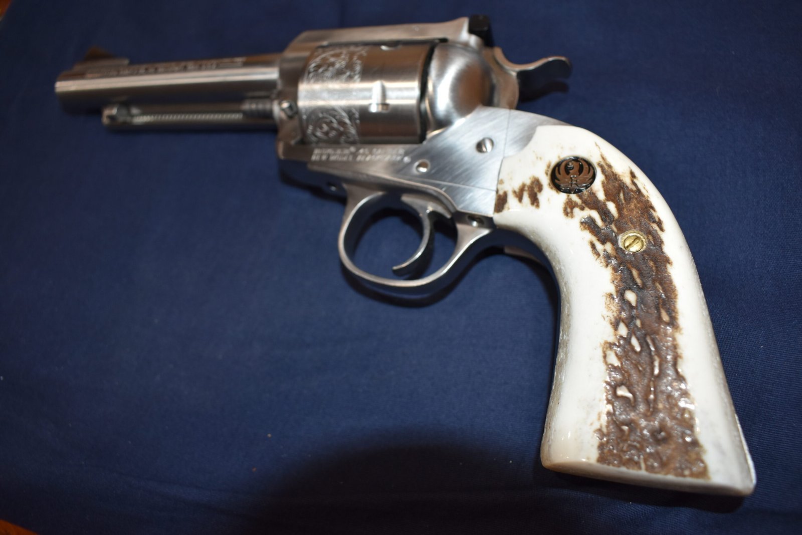 RUGER BISLEY ELK STAG GRIPS RBES2 - Image 5