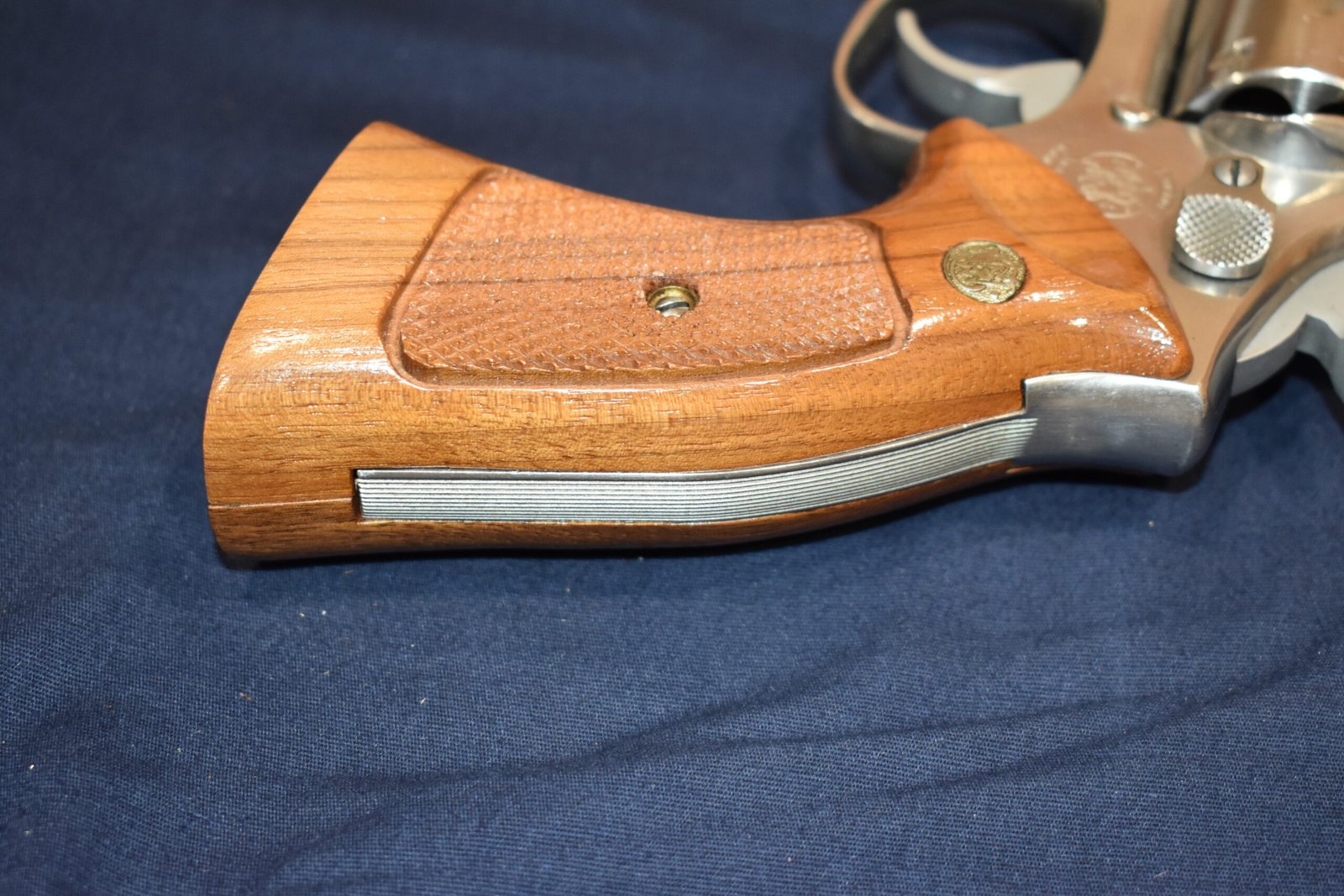 SMITH & WESSON FACTORY K FRAME TARGET GRIPS KCT30 - Image 6