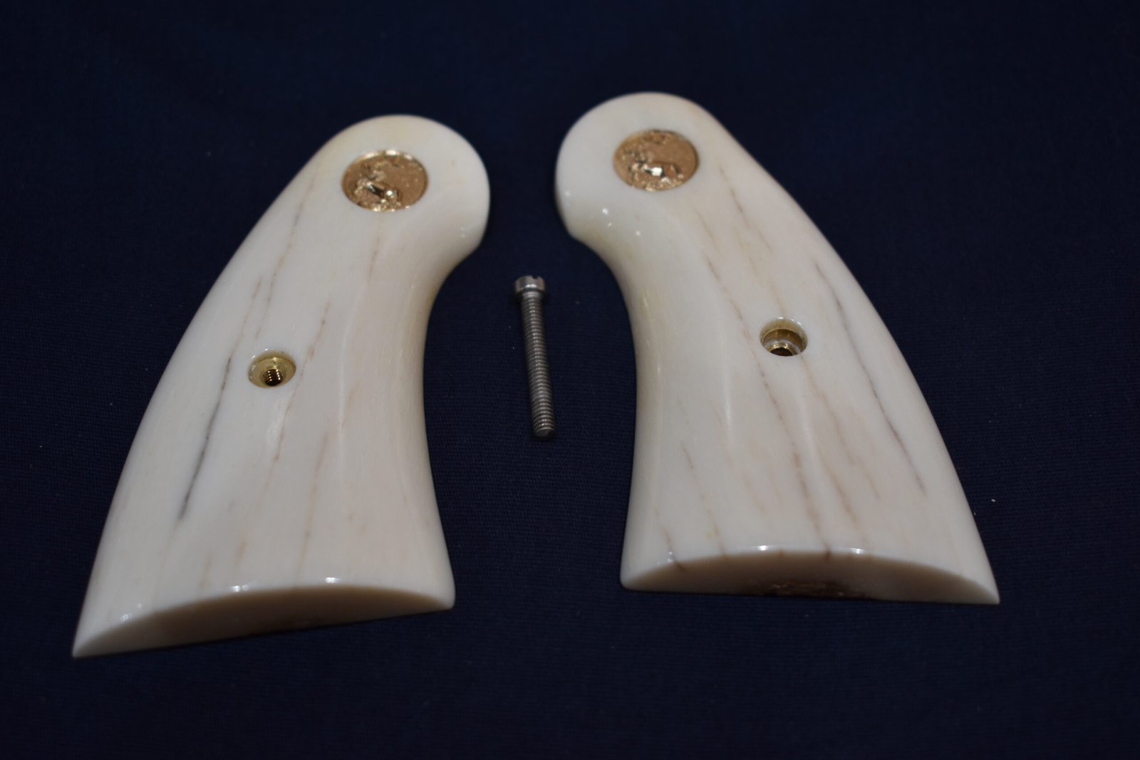 COLT PYTHON PREMIUM GRADE GIRAFFE BONE GRIPS CPGB21 - Image 5