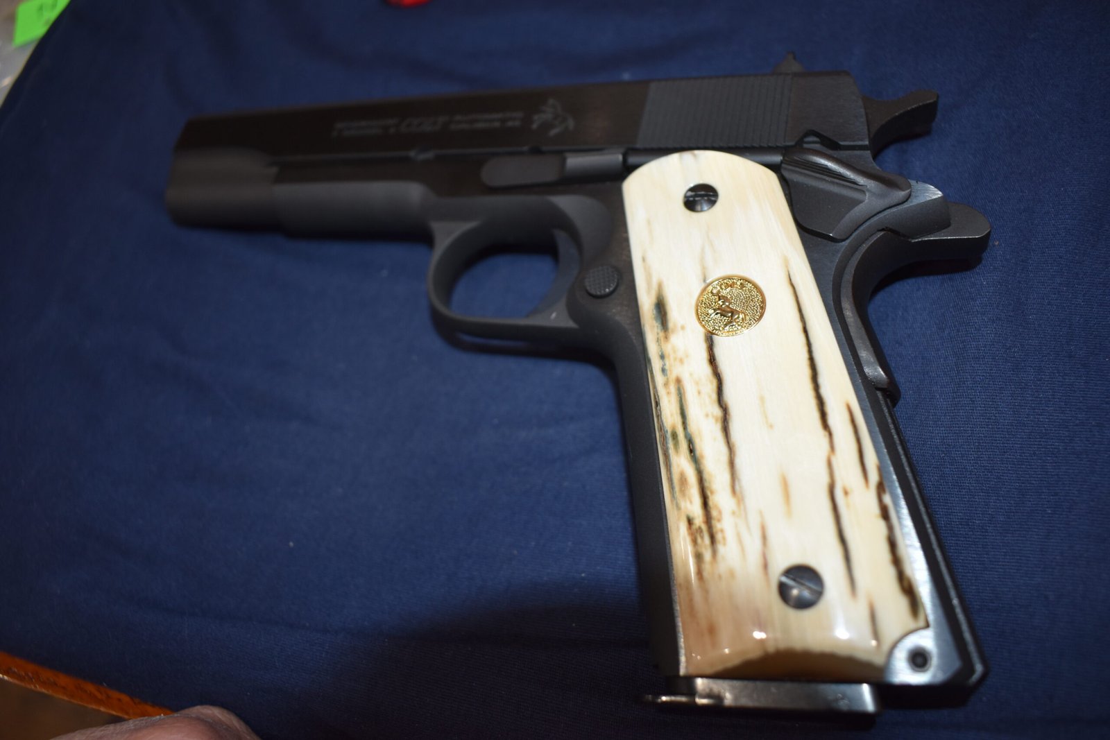 COLT 1911 MAMMOTH IVORY GRIPS 1911MI24 - Image 5