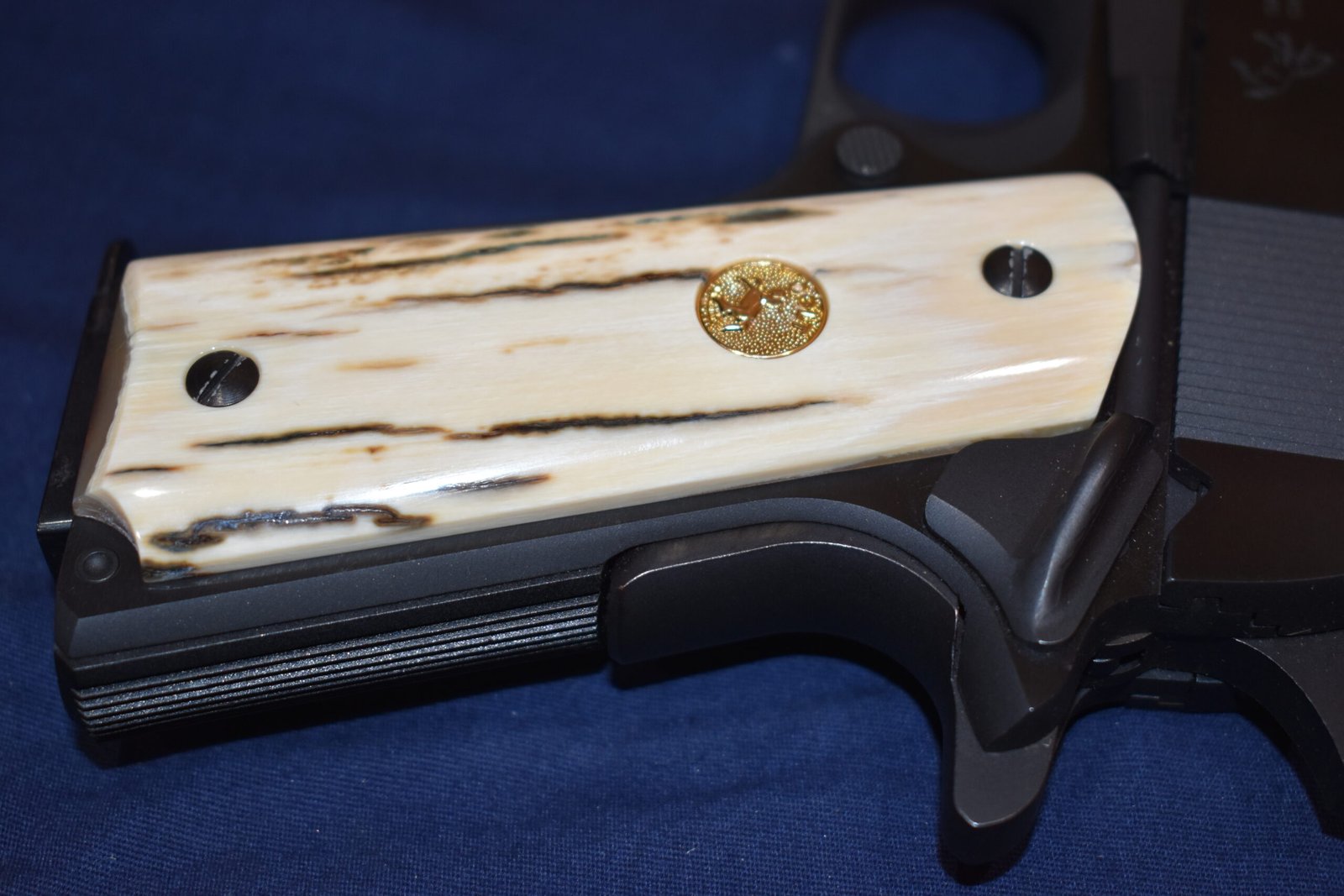 COLT 1911 MAMMOTH IVORY GRIPS 1911MI24 - Image 6
