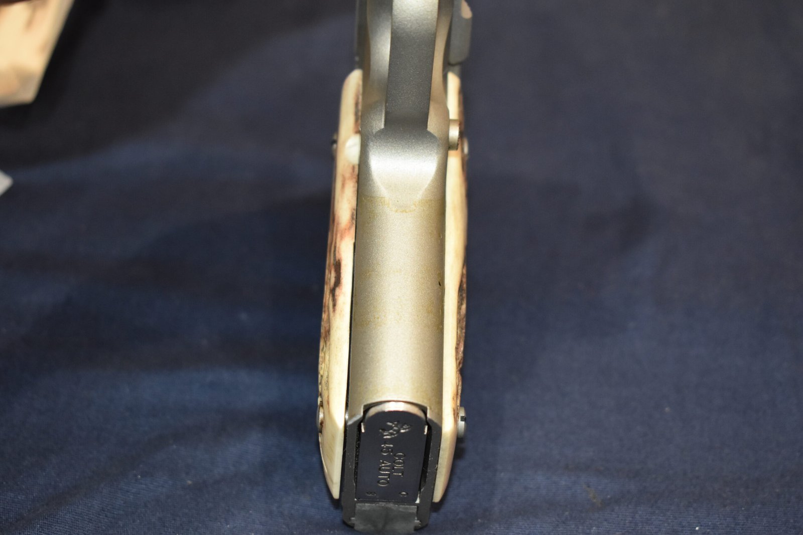 COLT 1911 OFFICER'S MODEL SAMBAR STAG GRIPS 1911OMS6 - Image 9