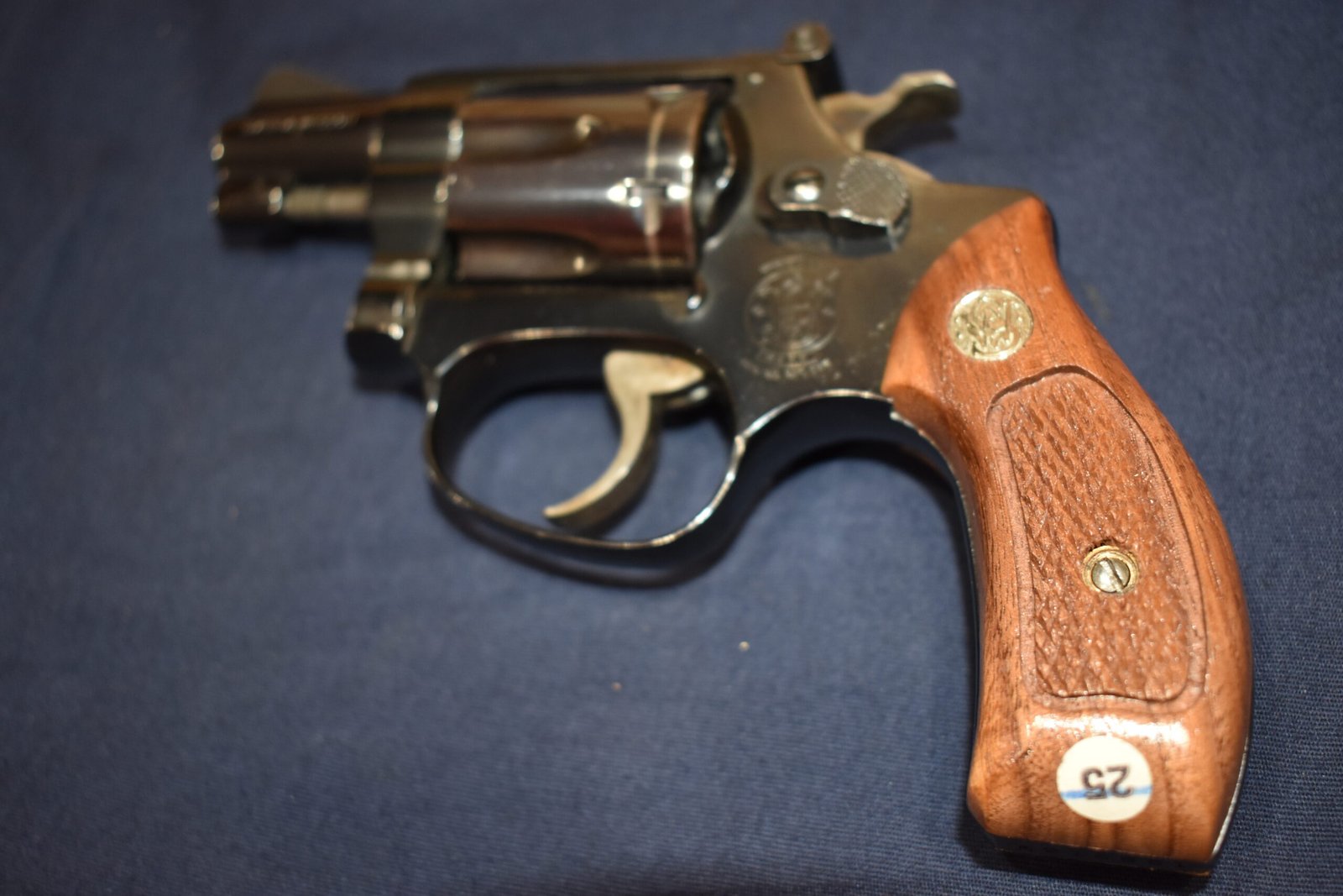 SMITH & WESSON J FRAME MAGNA GRIPS JRBM9 - Image 5