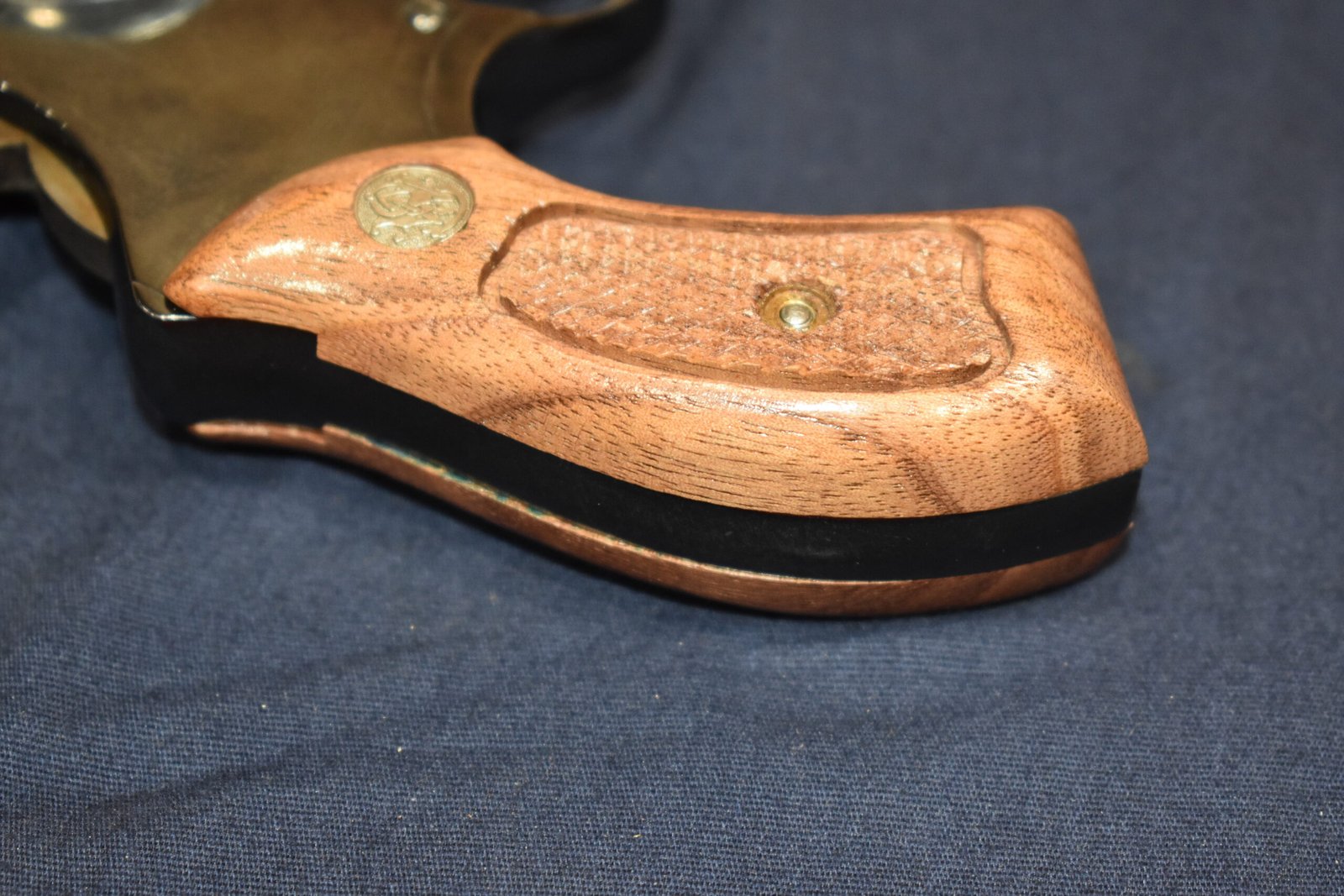 SMITH & WESSON J FRAME MAGNA GRIPS JRBM9 - Image 7