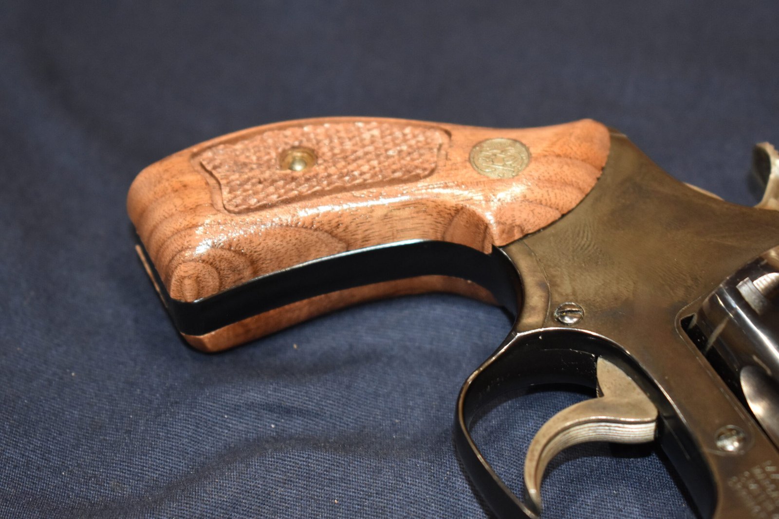 SMITH & WESSON J FRAME MAGNA GRIPS JRBM9 - Image 12