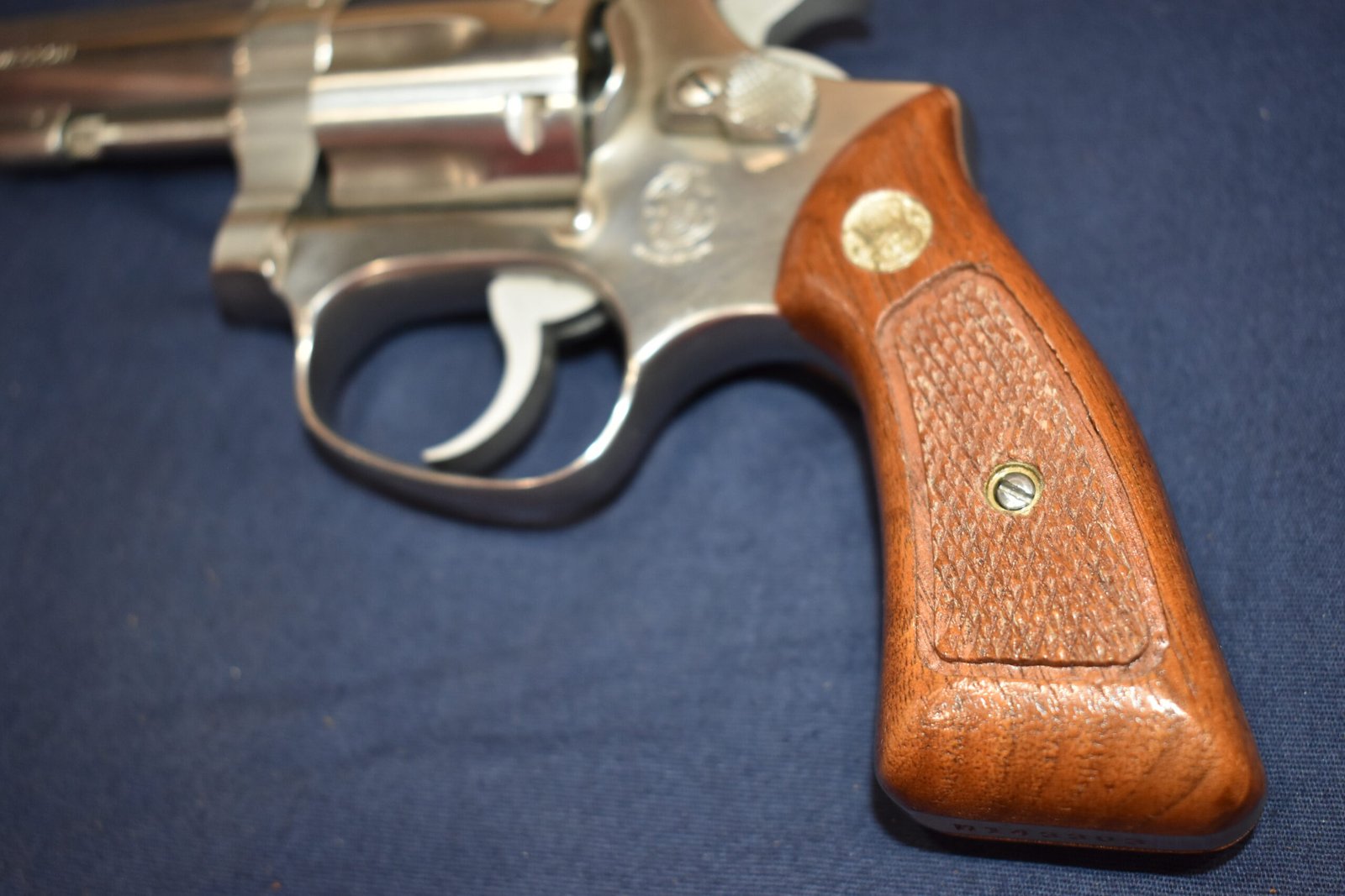 SMITH & WESSON J FRAME GRIPS JSQM7 - Image 5