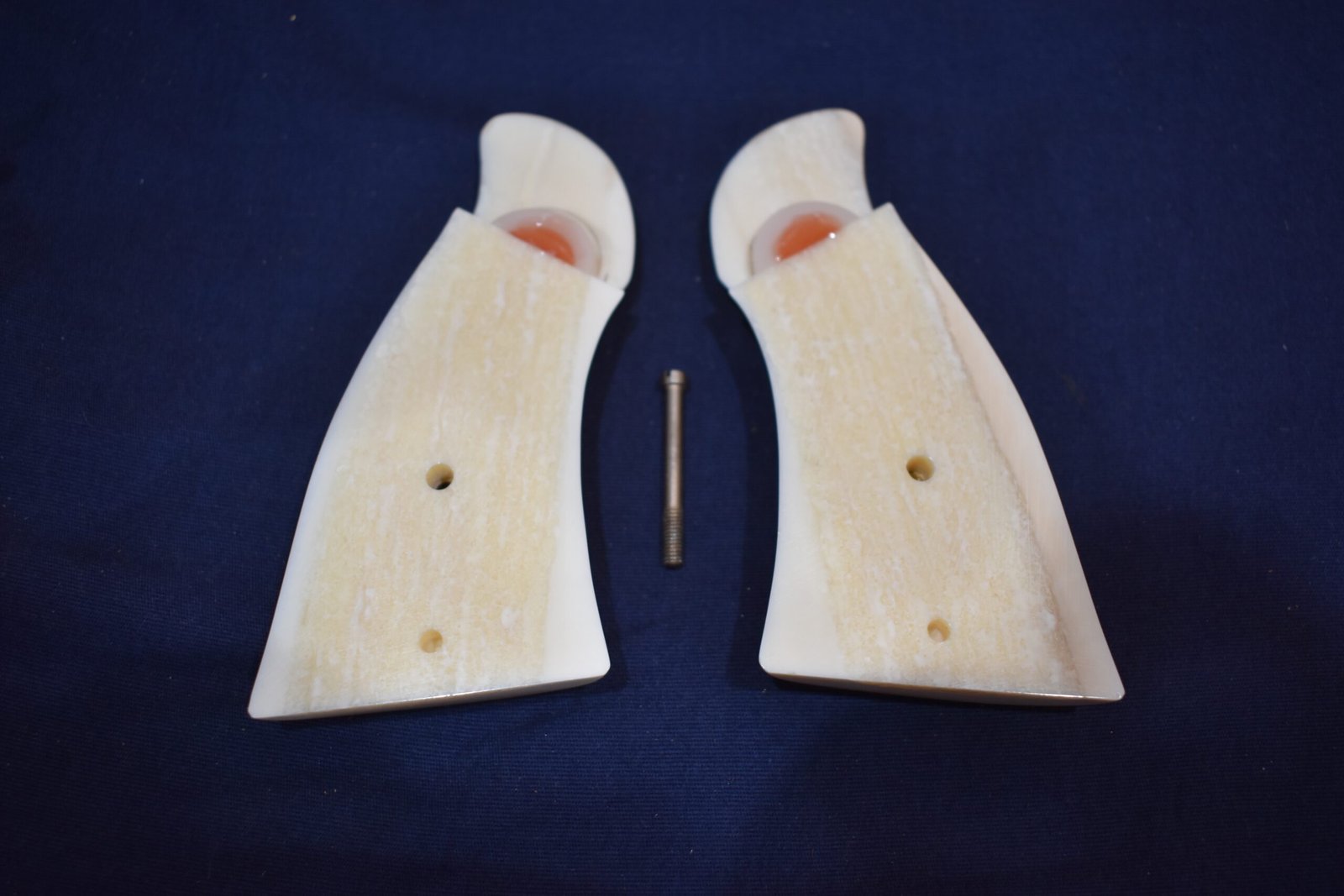 SMITH & WESSON N FRAME SQUARE BUTT WALRUS IVORY GRIPS SWSQWI1 - Image 4