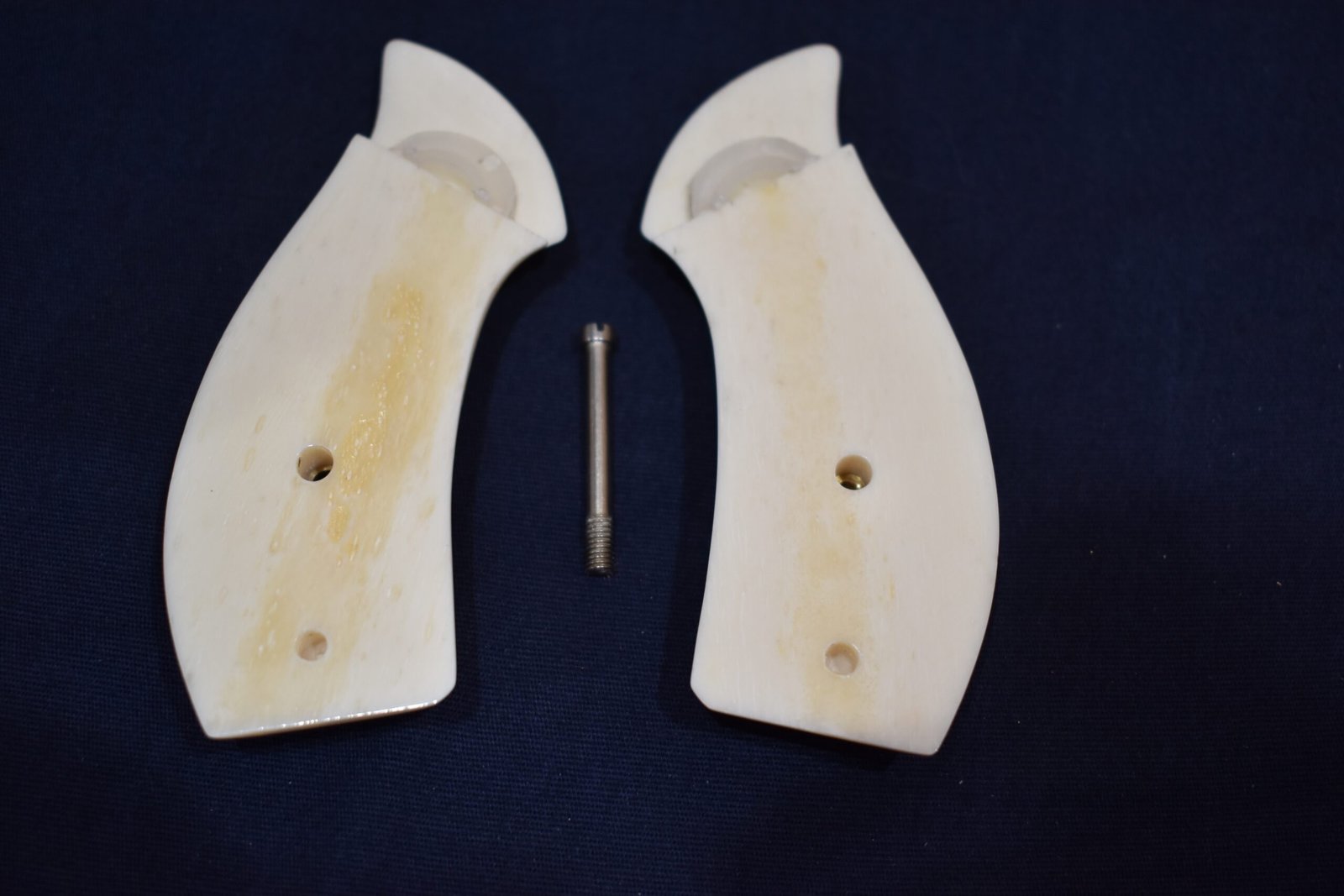 SMITH & WESSON J FRAME PREMIUM GRADE GIRAFFE BONE GRIPS JGB15 - Image 6