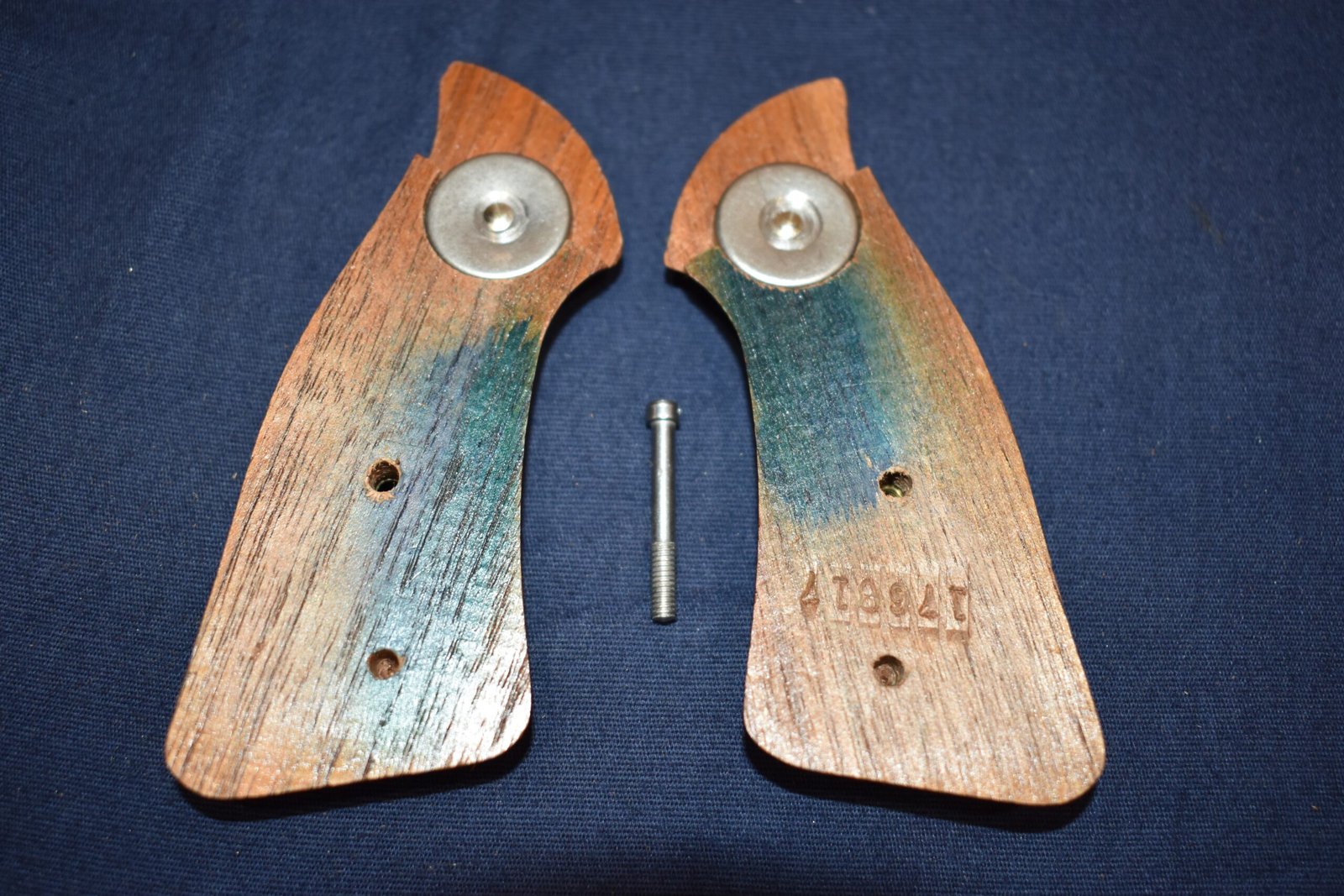 SMITH & WESSON J FRAME GRIPS JSQM7 - Image 4