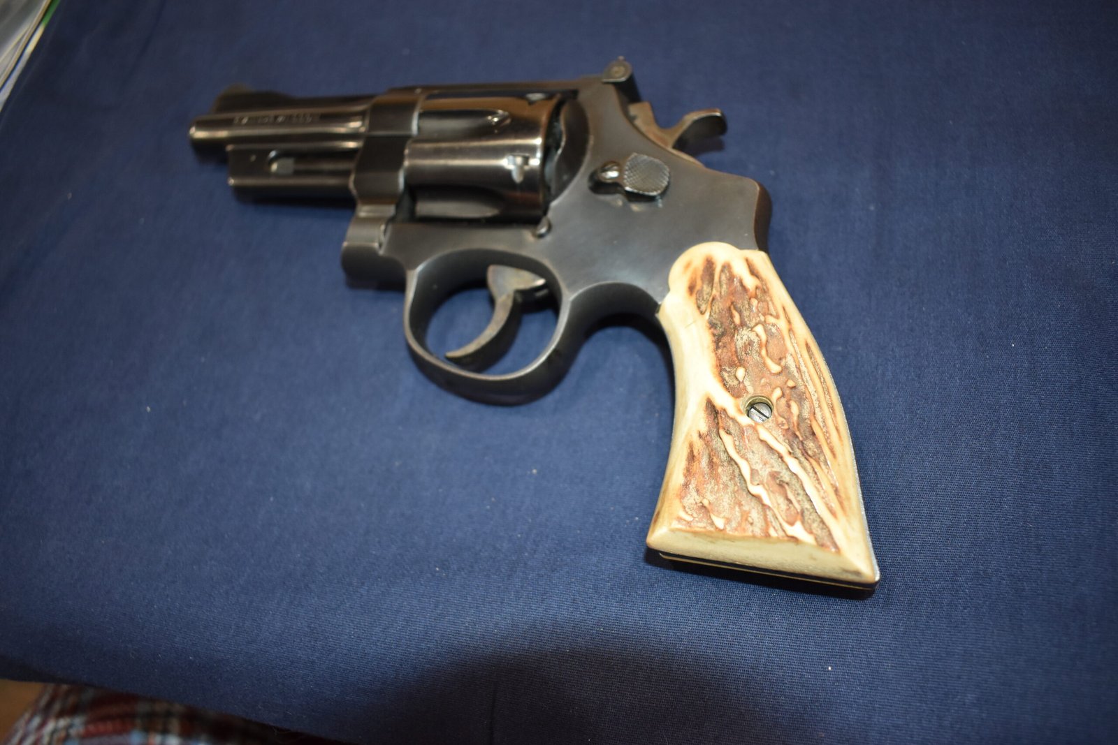 SMITH & WESSON N FRAME VINTAGE SAMBAR STAG SERVICE GRIPS SWNSS24 - Image 5