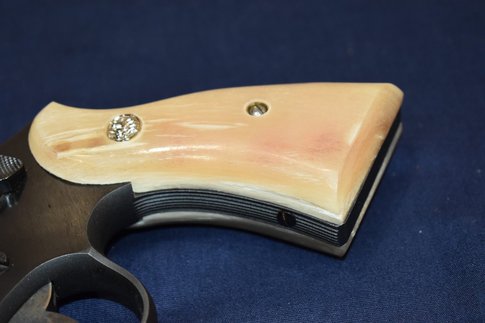 SMITH & WESSON N FRAME BIG HORN SHEEP GRIPS SWNBHS1 - Image 13