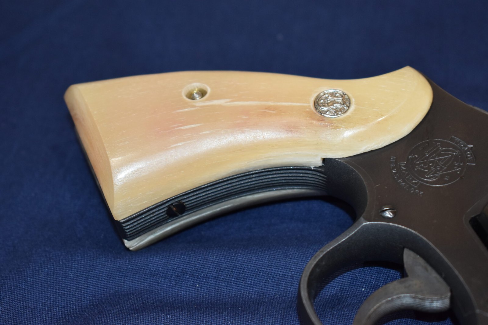 SMITH & WESSON N FRAME BIG HORN SHEEP GRIPS SWNBHS1 - Image 12