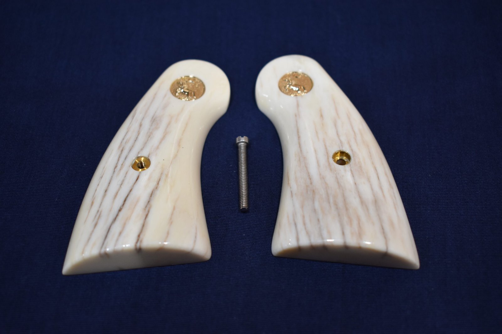 COLT PYTHON PREMIUM GRADE GIRAFFE BONE GRIPS CPGB22 - Image 3
