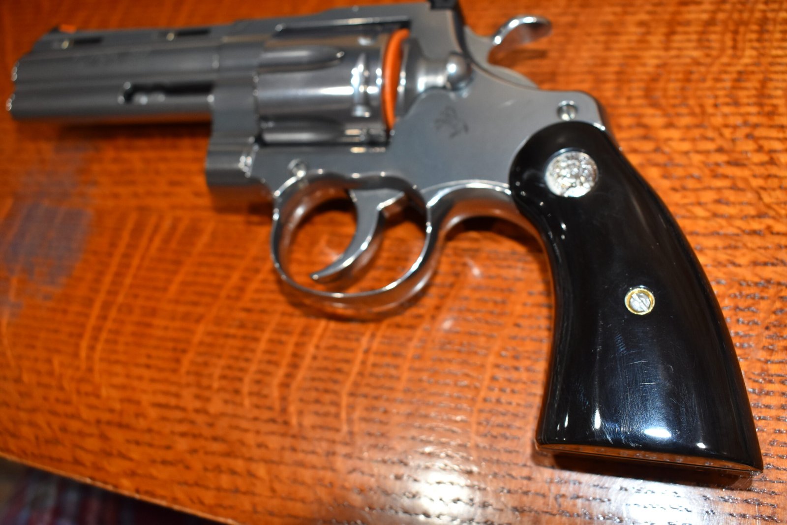 COLT PYTHON PREMIUM GRADE BUFFALO HORN GRIPS CPBH3 - Image 5