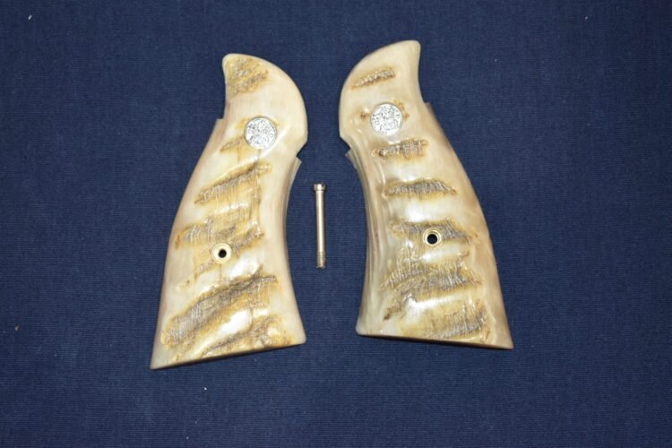 SMITH & WESSON N FRAME PREMIUM GRADE RAMS HORN GRIPS NRH14)
