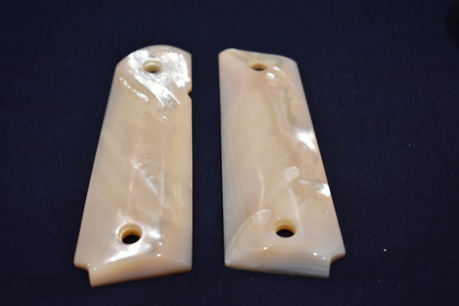 COLT 1911 MOTHER OF PEARL GRIPS 1911MOP5 - Image 3