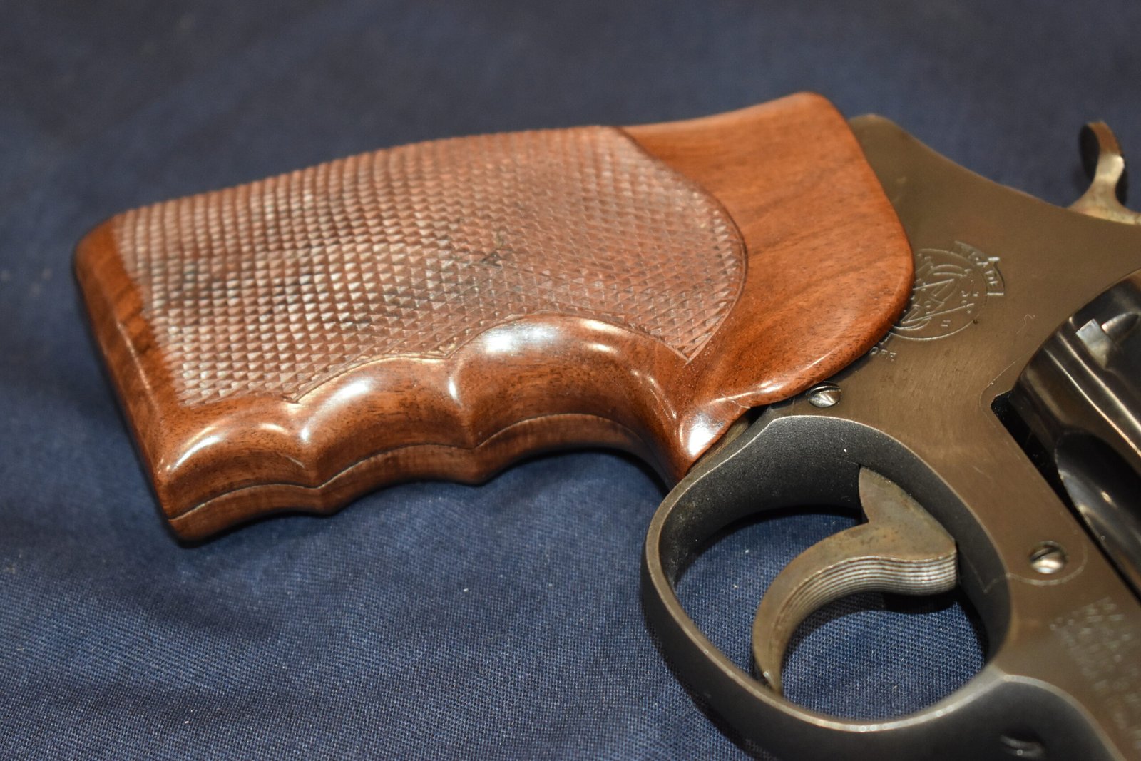 SMITH & WESSON N FRAME FUZZY FARRANT CUSTOM GRIPS SWNFF8 - Image 12
