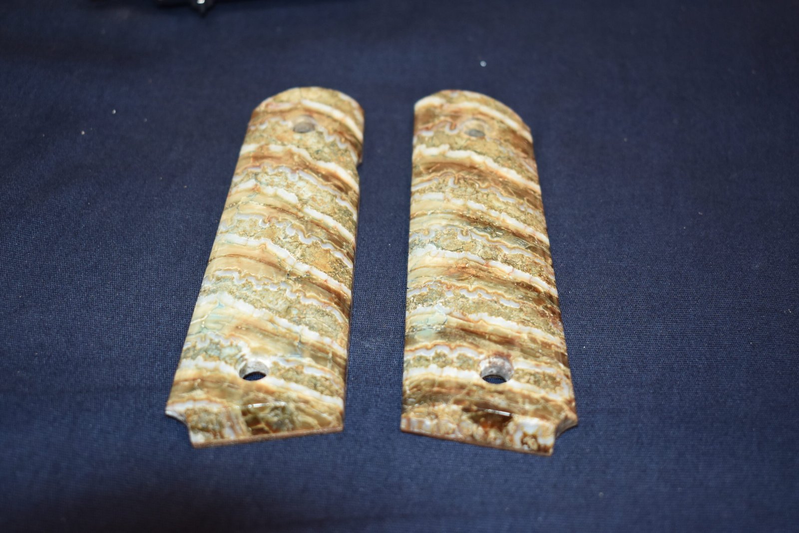 COLT 1911 MAMMOTH TOOTH GRIPS 1911MT3 - Image 3