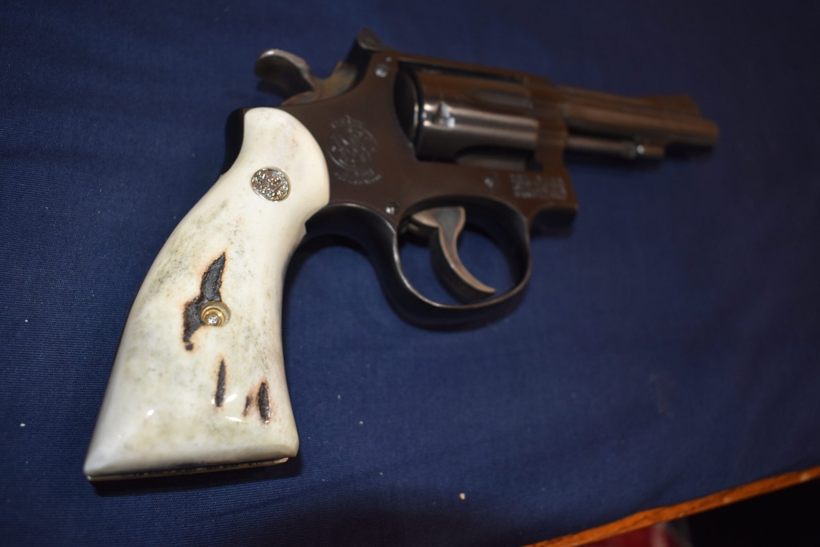 SMITH & WESSON K FRAME SQUARE BUTT SAMBAR STAG GRIPS KSQSS23 - Image 8