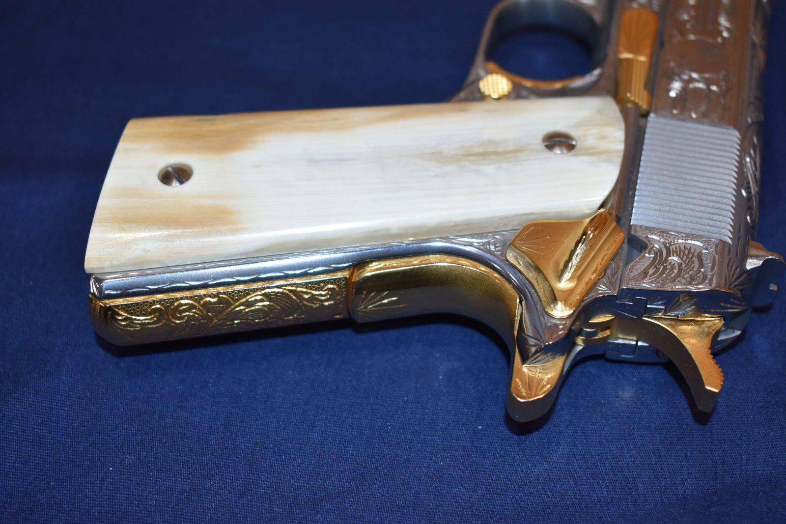 COLT 1911 MAMMOTH IVORY GRIPS 1911MI26 - Image 6