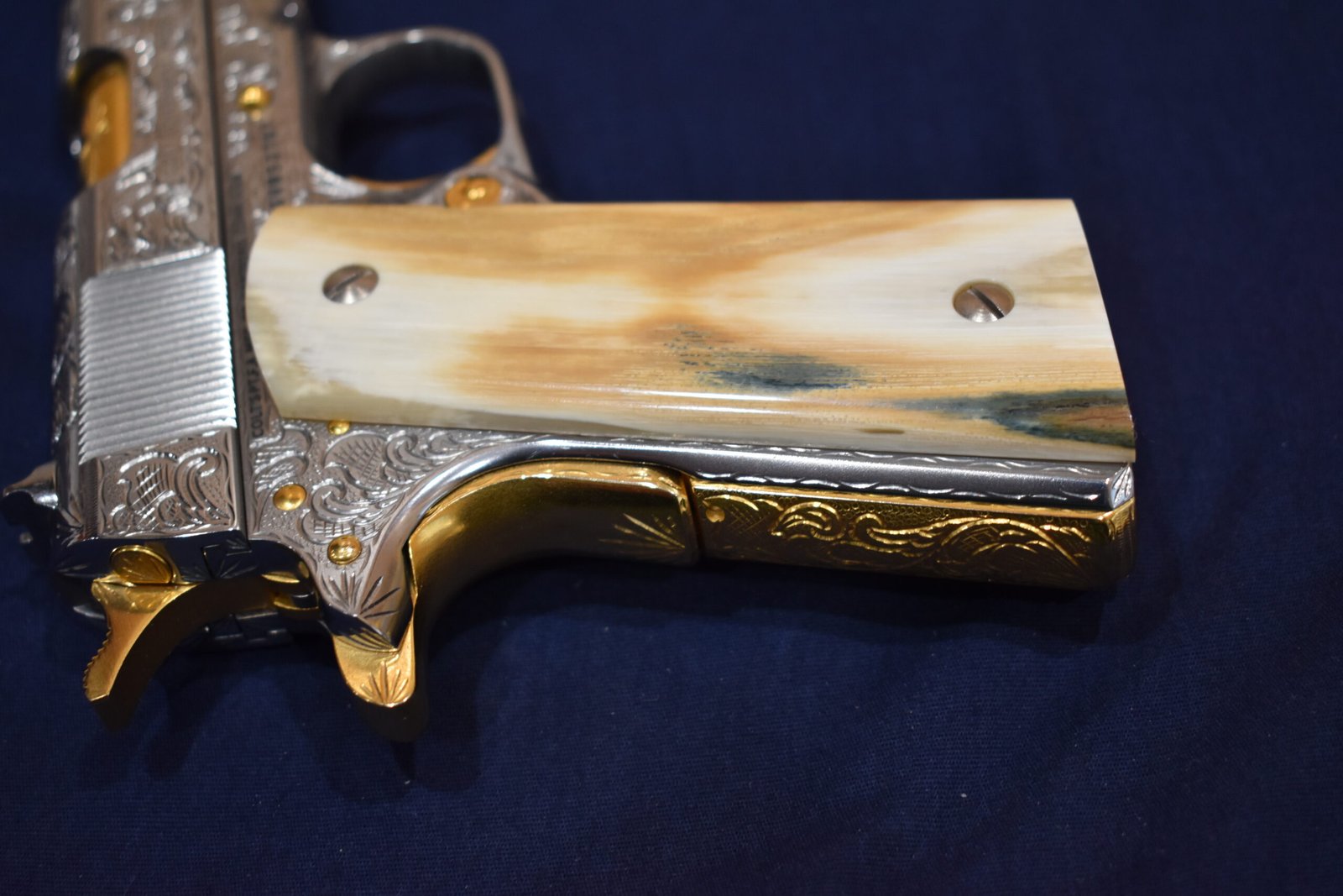 COLT 1911 MAMMOTH IVORY GRIPS 1911MI26 - Image 7
