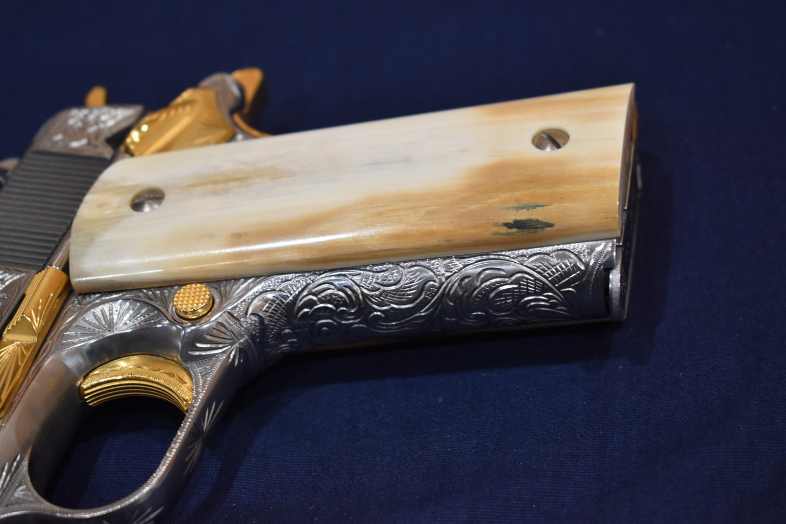 COLT 1911 MAMMOTH IVORY GRIPS 1911MI26 - Image 13