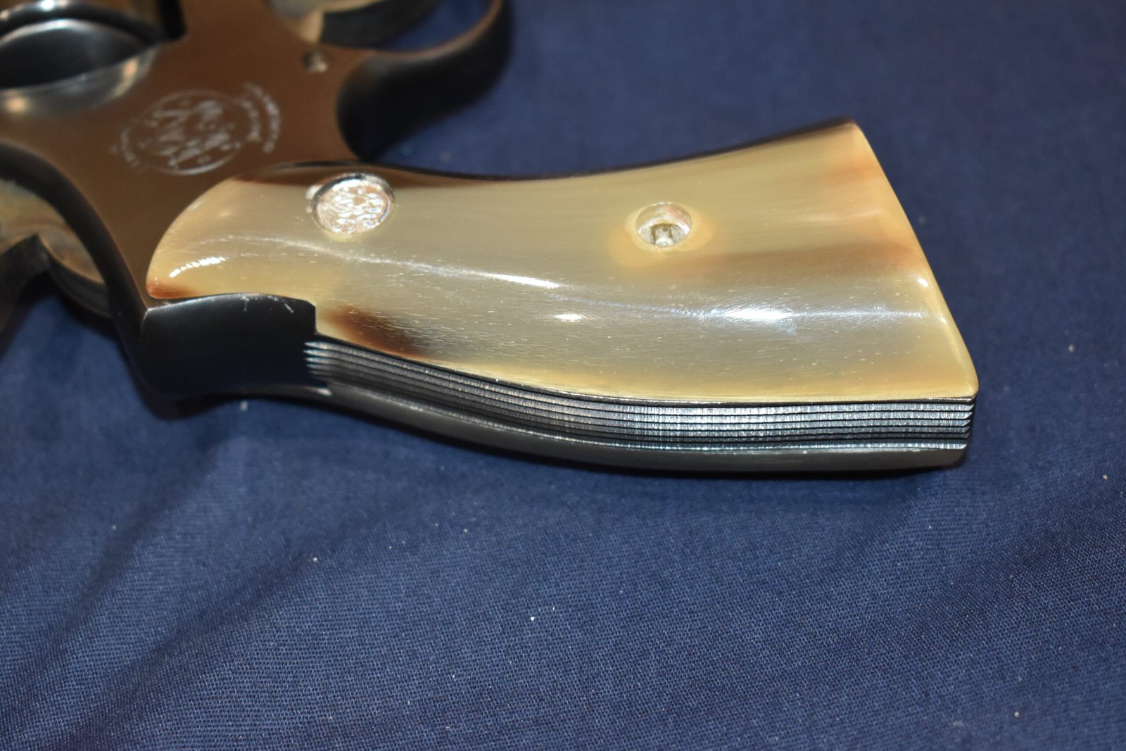SMITH & WESSON K FRAME SQUARE BUTT WATER BUFFALO HORN GRIPS KSQWB1 - Image 7
