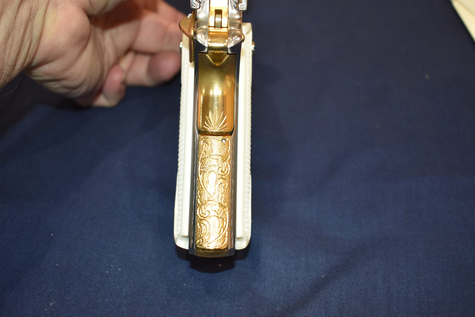 COLT 1911 CHECKERED BUFFALO BONE GRIPS 1911BB12 - Image 11