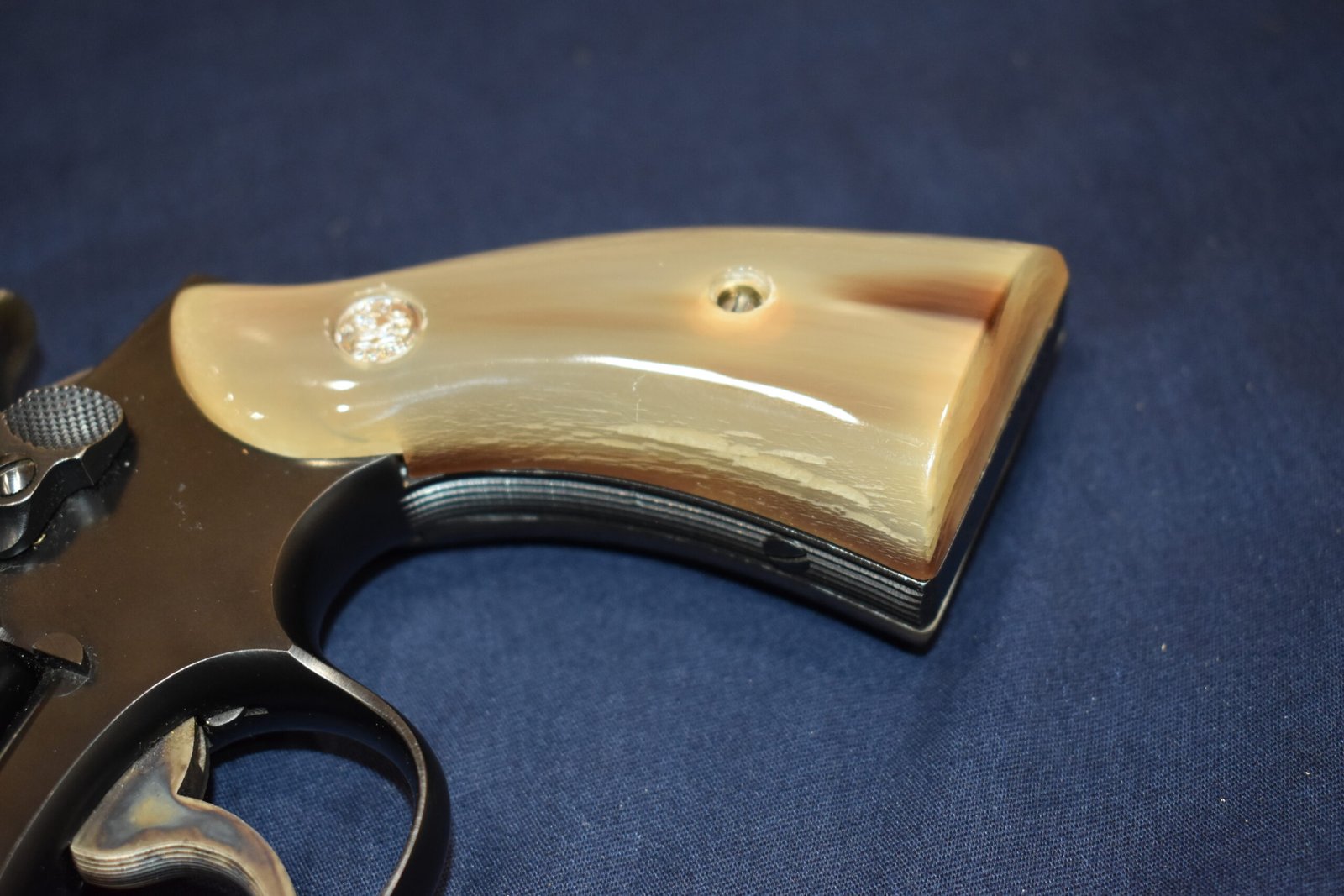 SMITH & WESSON K FRAME SQUARE BUTT WATER BUFFALO HORN GRIPS KSQWB1 - Image 13