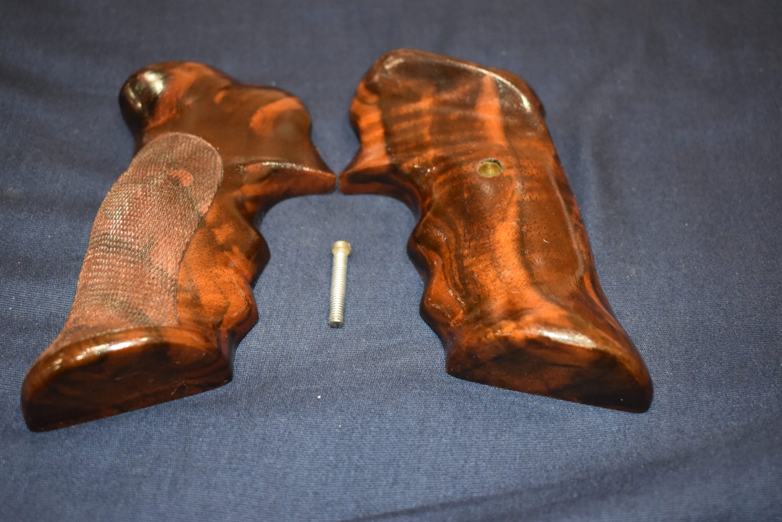 SMITH & WESSON K FRAME JOHN HURST CUSTOM GRIPS SWKJH4 - Image 3