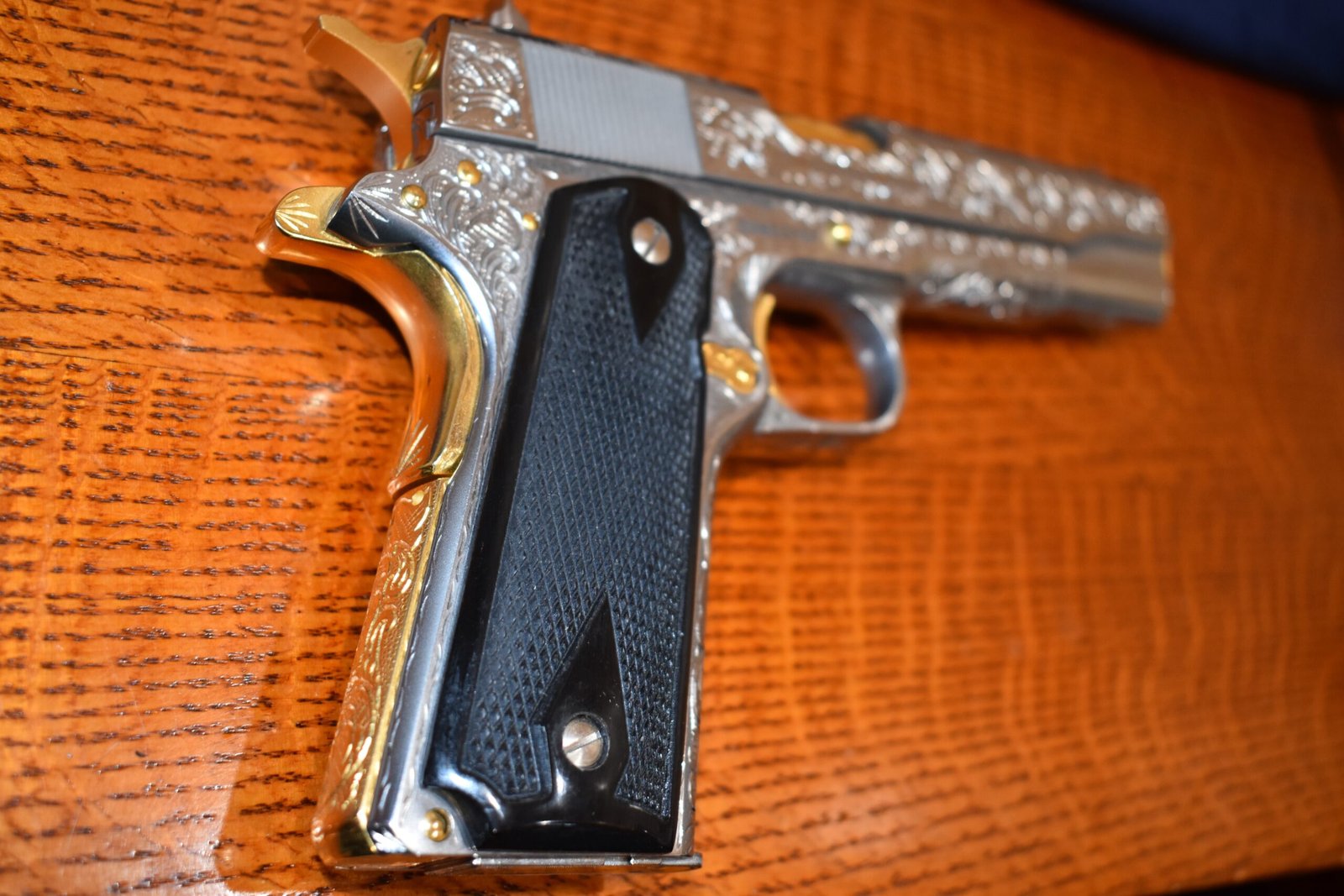 COLT 1911 CHECKERED BUFFALO HORN GRIPS 1911BH17 - Image 8