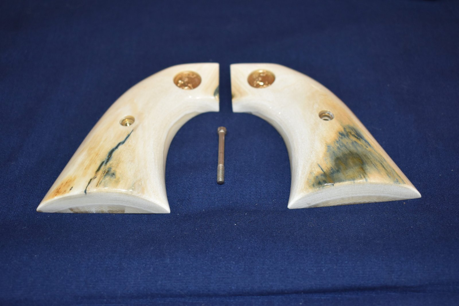 COLT SINGLE ACTION ARMY (S.A.A.) MAMMOTH IVORY GRIPS SAAMI23 - Image 3