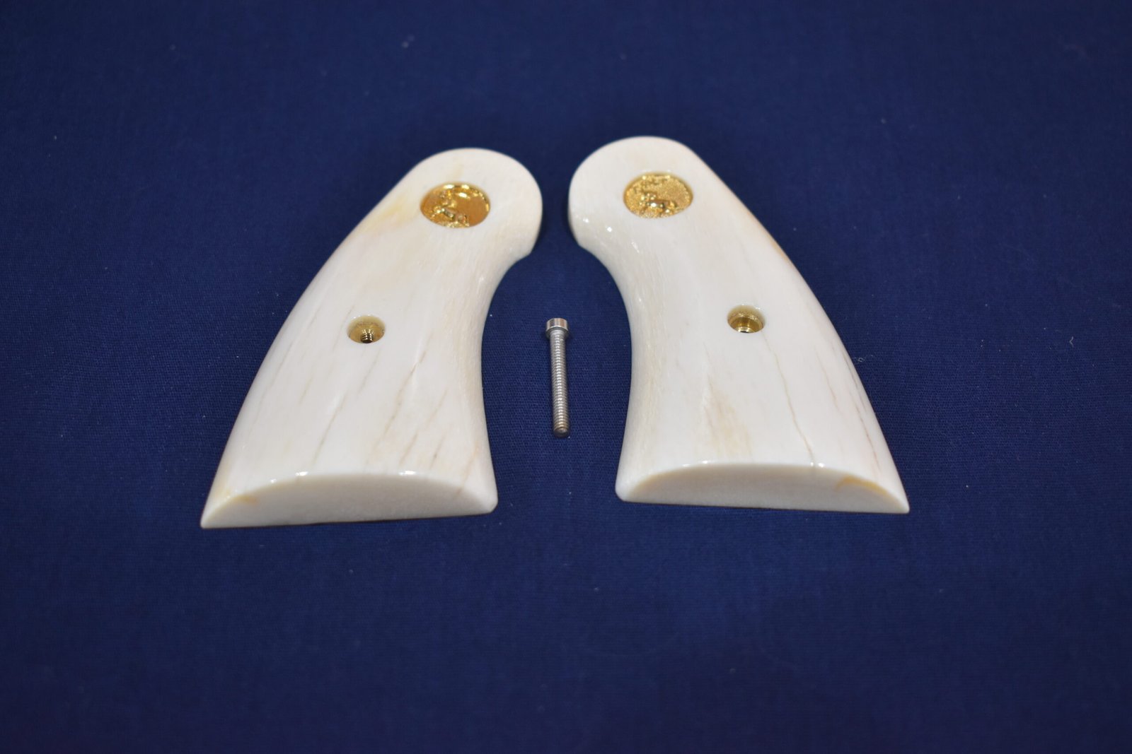 COLT PYTHON PREMIUM GRADE GIRAFFE BONE GRIPS CPGB25 - Image 3