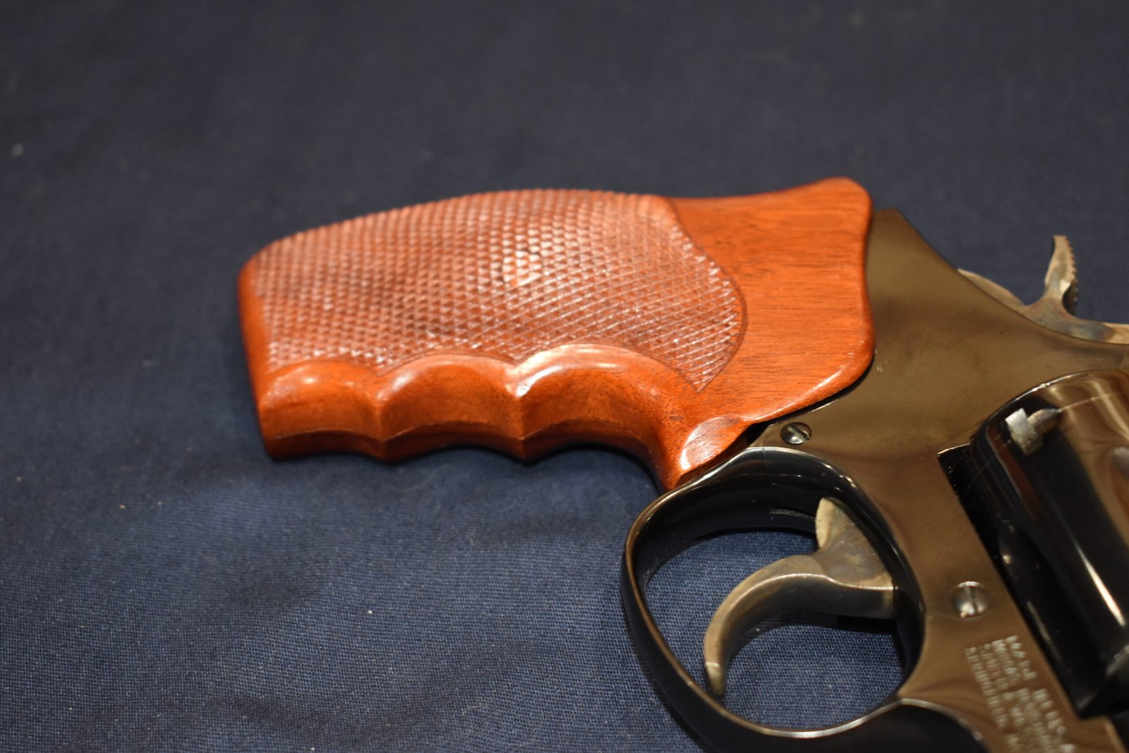 SMITH & WESSON K FRAME ROUND BUTT FUZZY FARRANT CUSTOM GRIPS SWKFF9 - Image 12