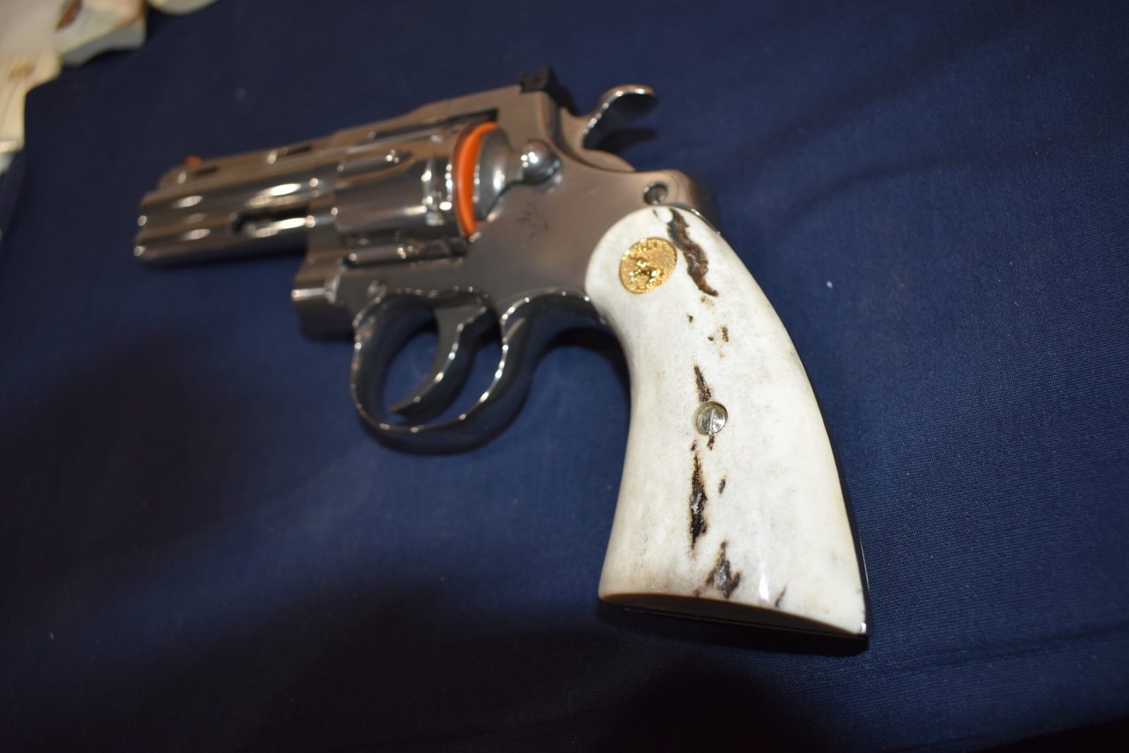 COLT PYTHON SAMBAR STAG GRIPS CPSS37 - Image 5