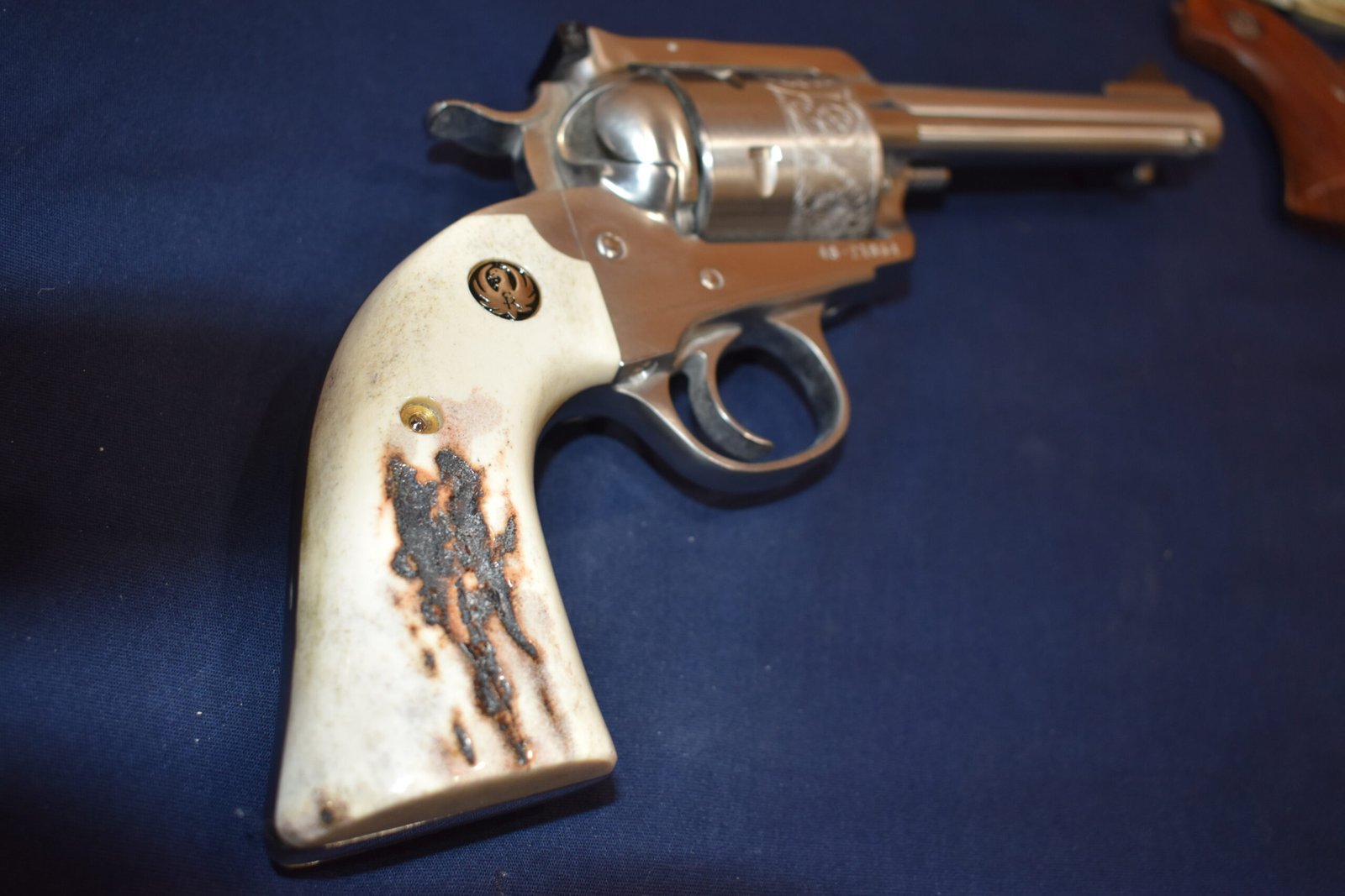 RUGER BISLEY SAMBAR STAG GRIPS RBSS9 - Image 8