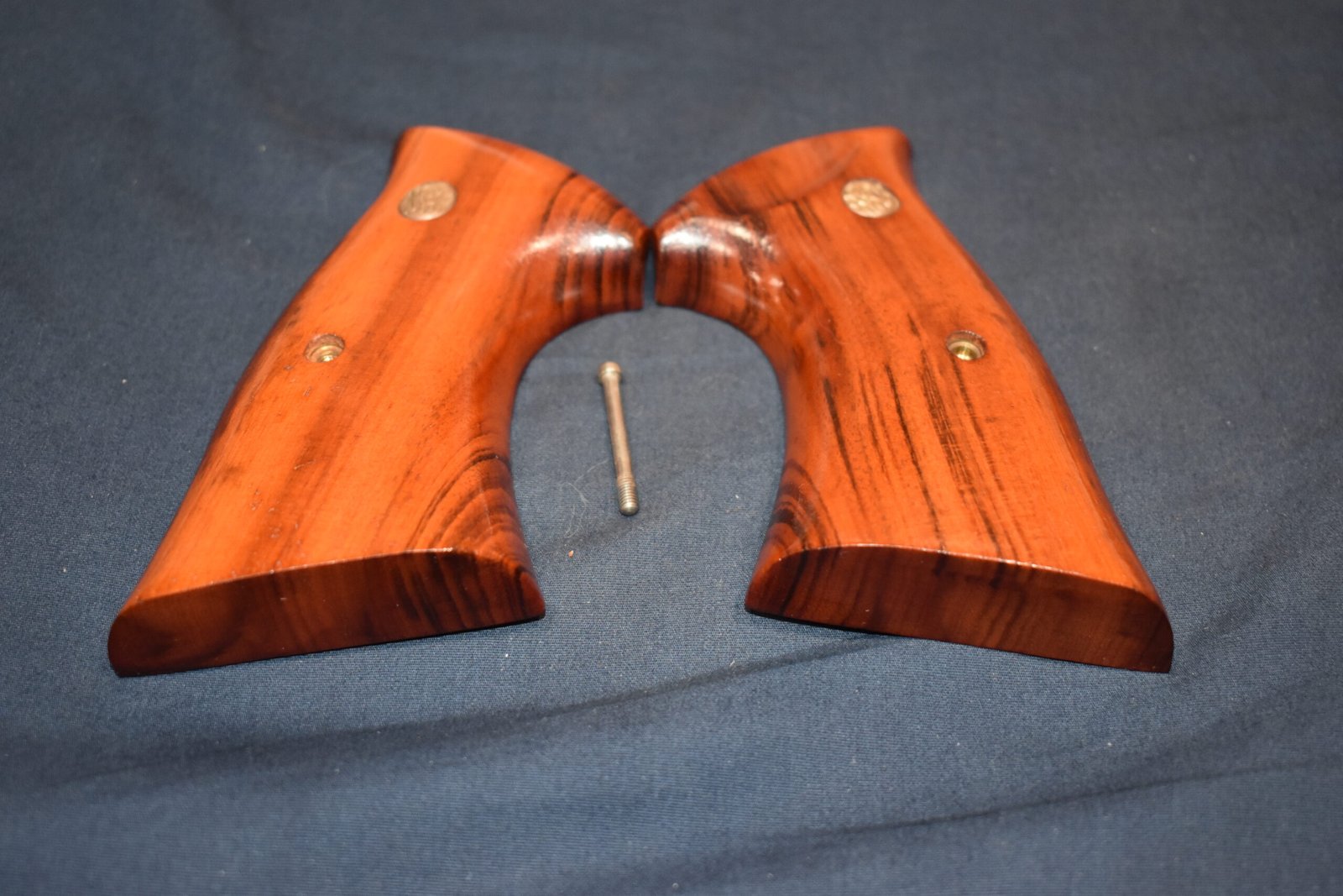 SMITH & WESSON N FRAME TARGET PRESENTATION GRIPS NTP14 - Image 3