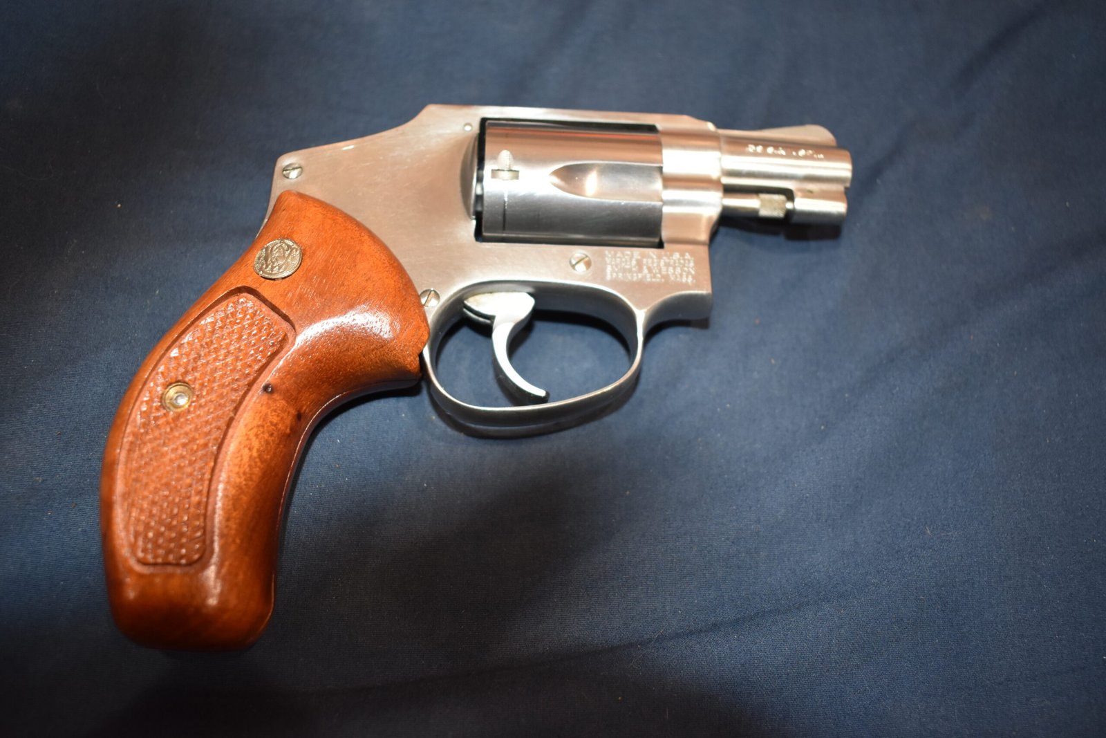 SMITH & WESSON J FRAME ROUND BUTT TARGET GRIP JRBT9 - Image 8