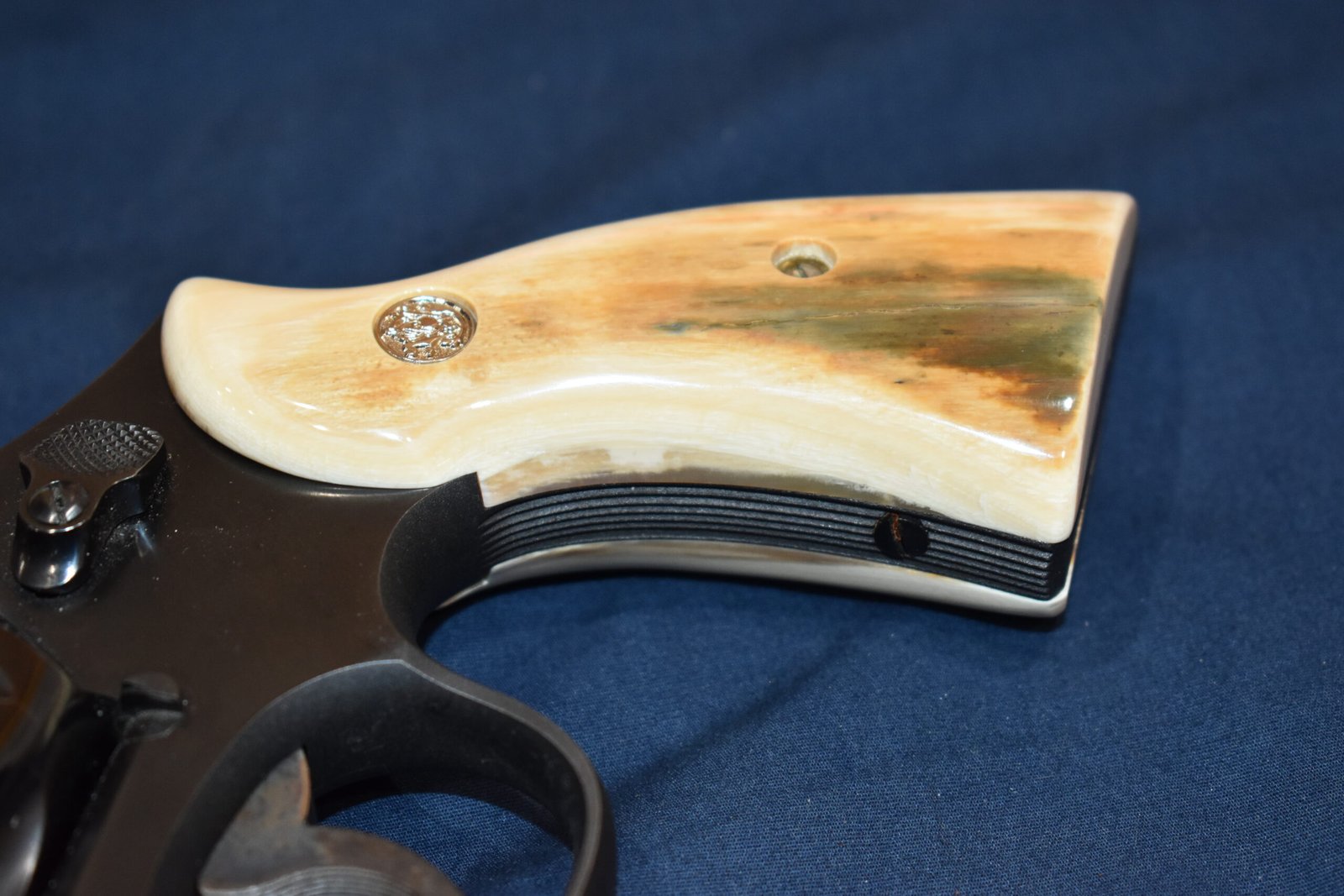 SMITH & WESSON N FRAME EXHIBITION GRADE MAMMOTH IVORY GRIPS NMI6 - Image 13